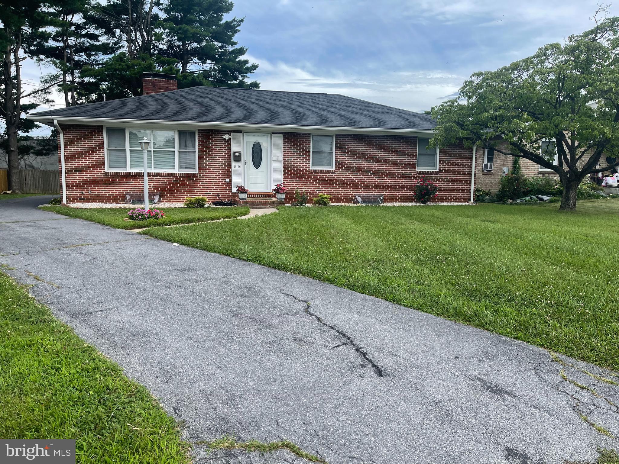 HAGERSTOWN - Residential