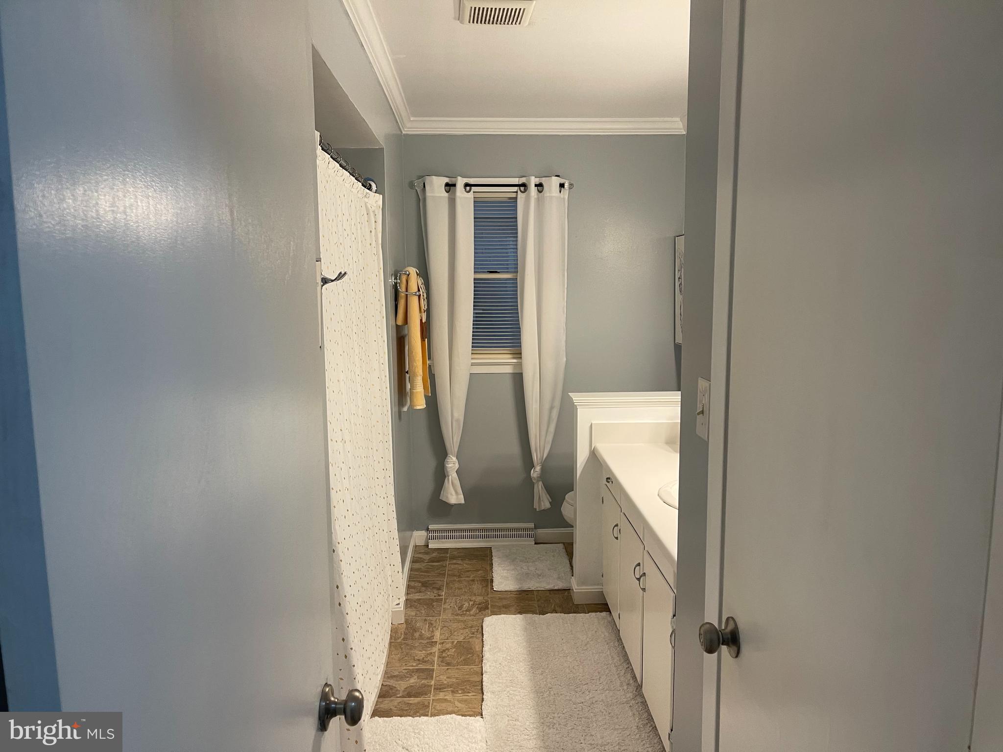HAGERSTOWN - Residential