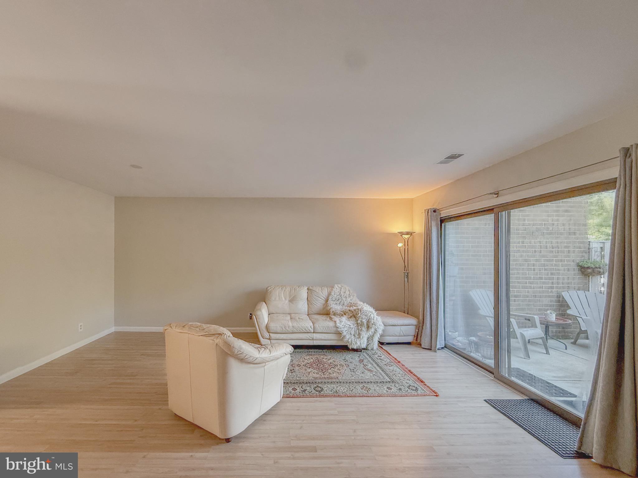 MOSBYS LANDING - Residential