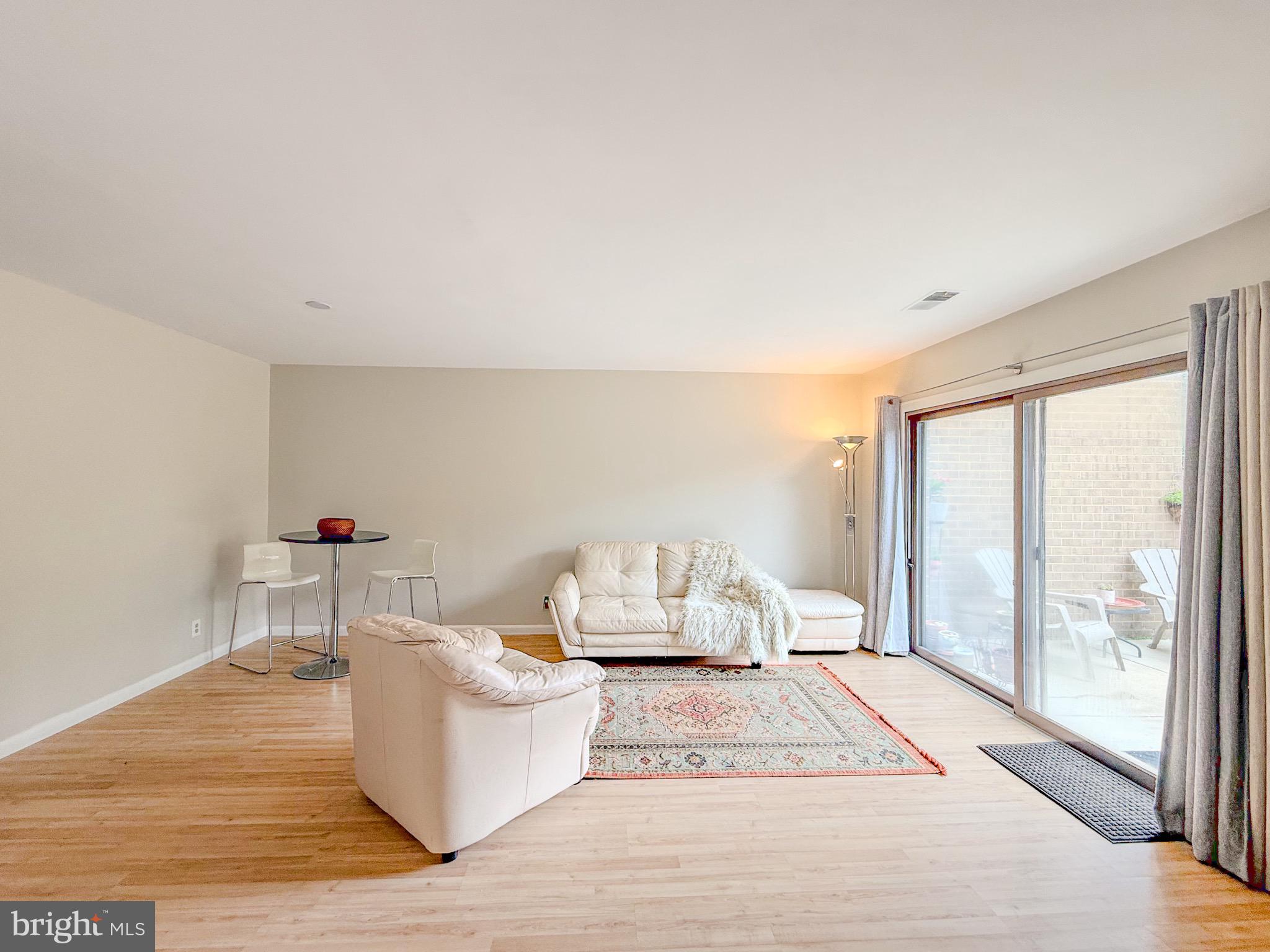 MOSBYS LANDING - Residential
