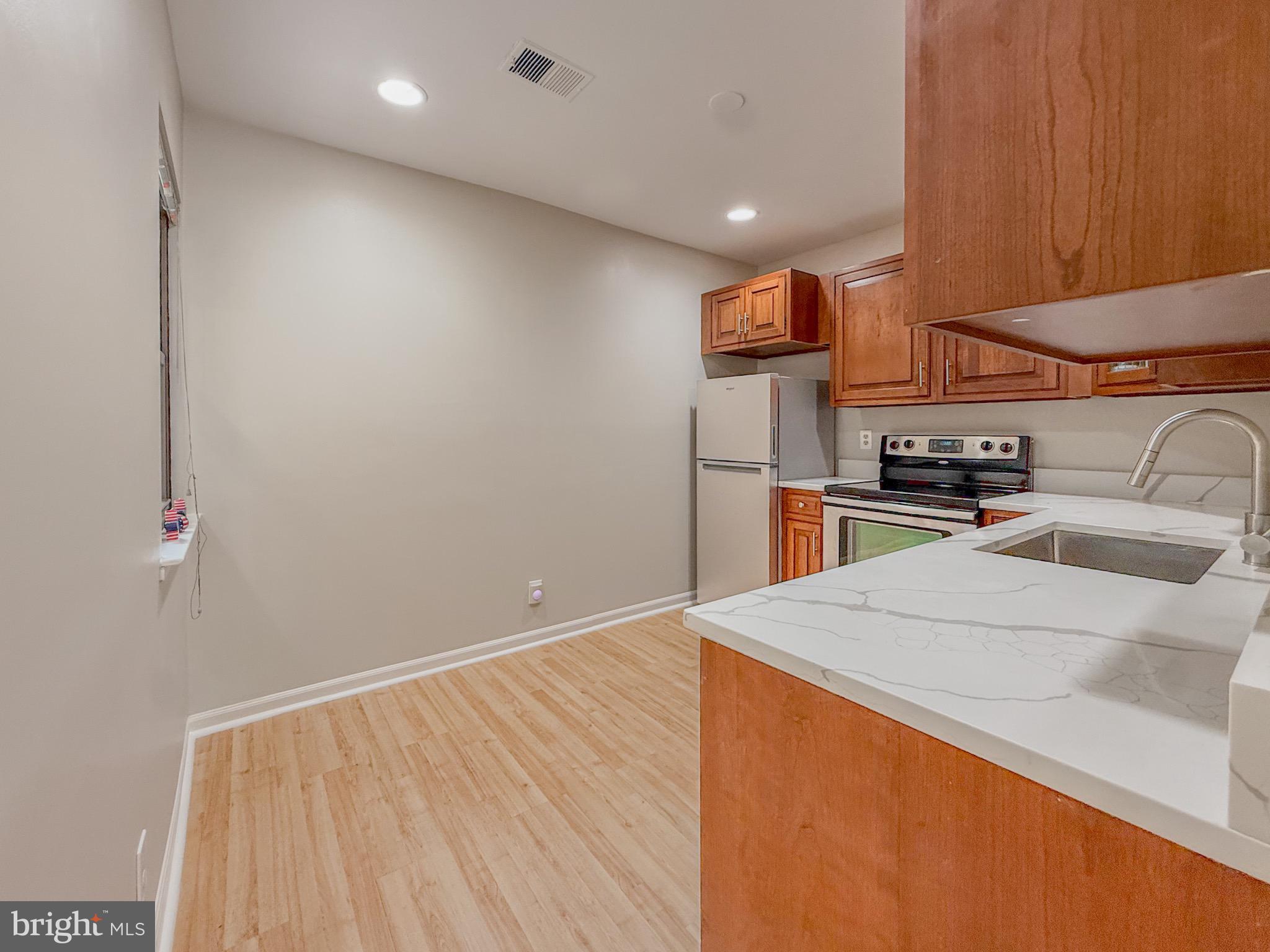 MOSBYS LANDING - Residential