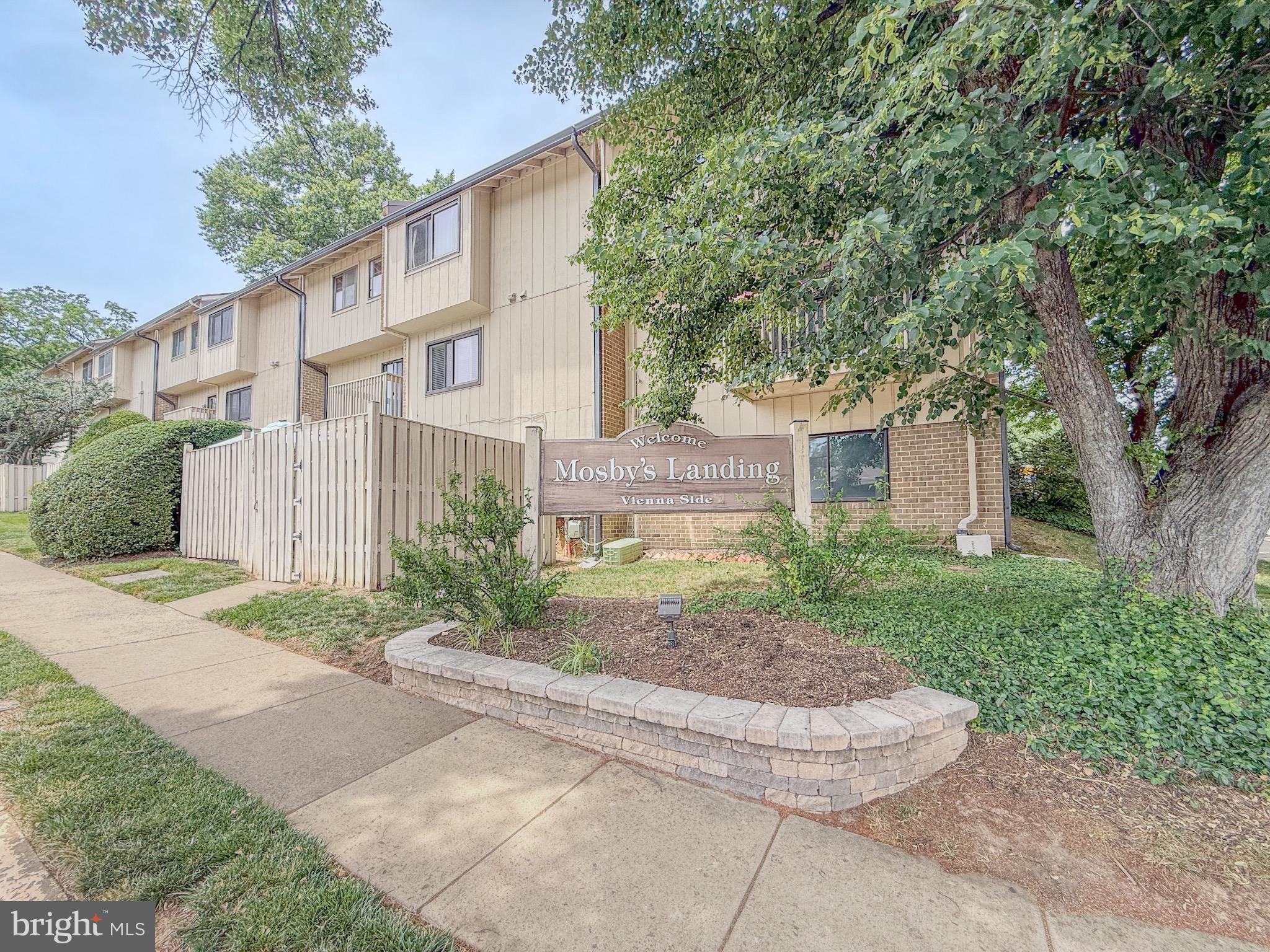 MOSBYS LANDING - Residential