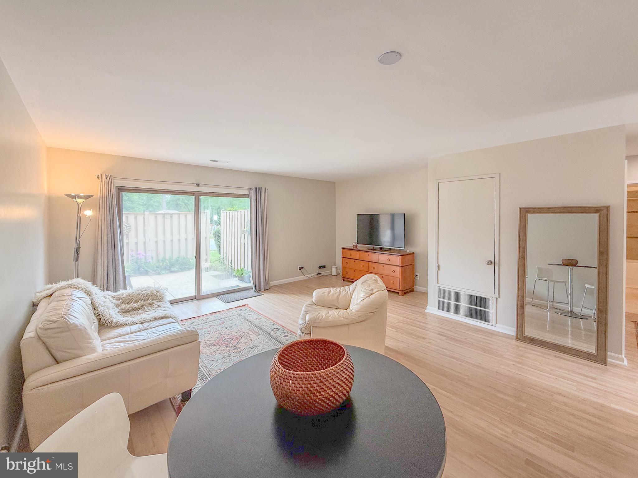 MOSBYS LANDING - Residential