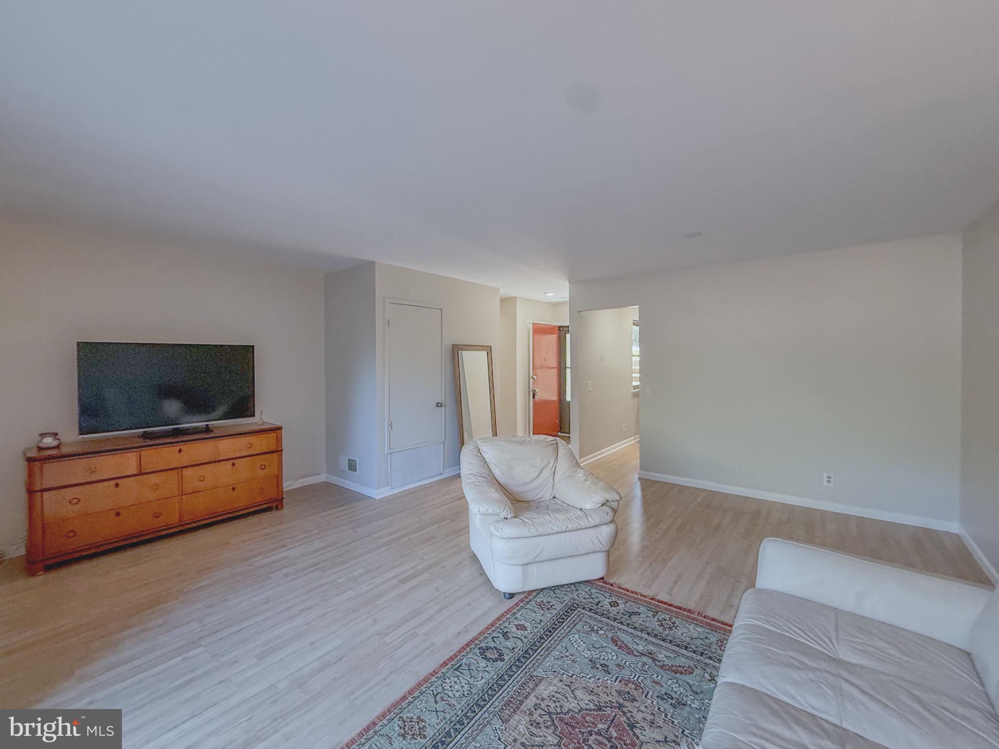 MOSBYS LANDING - Residential