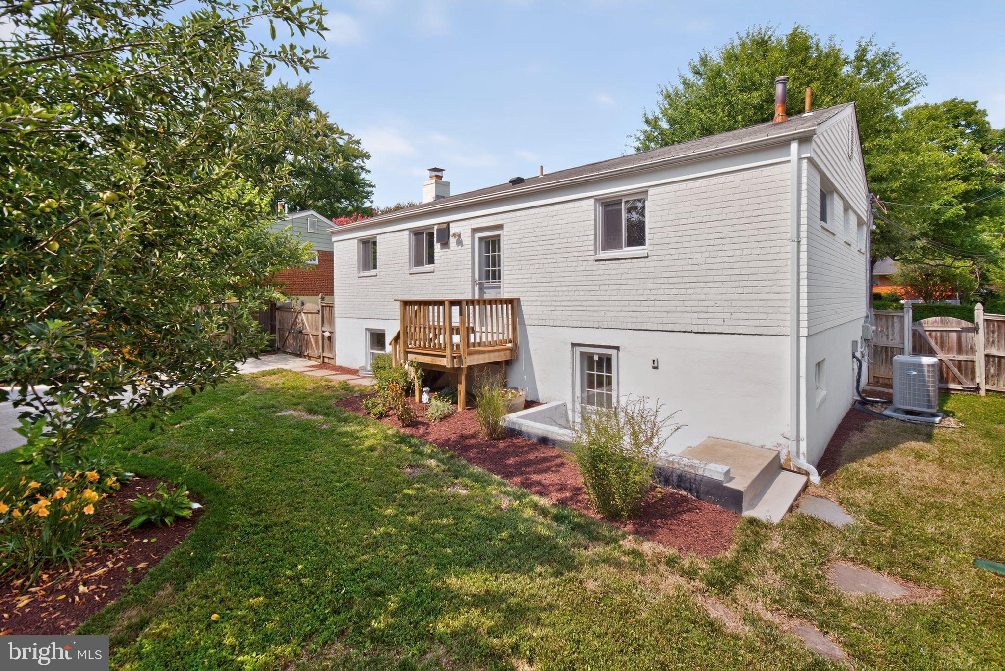 RANDOLPH HILLS - Residential