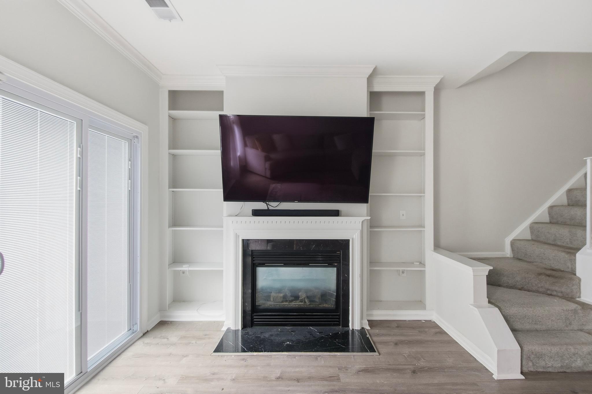 WELLFLEET MEWS - Residential