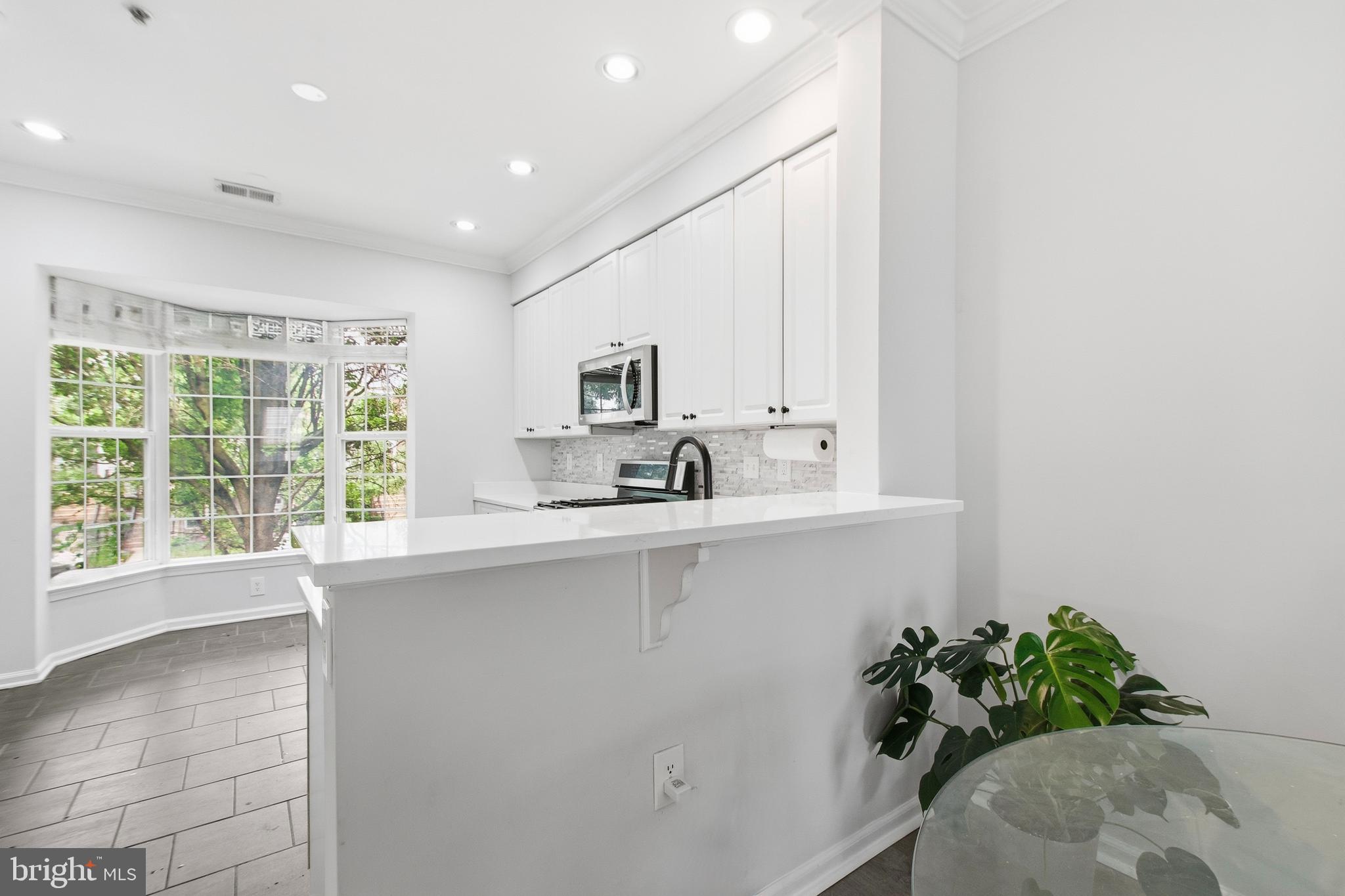 WELLFLEET MEWS - Residential