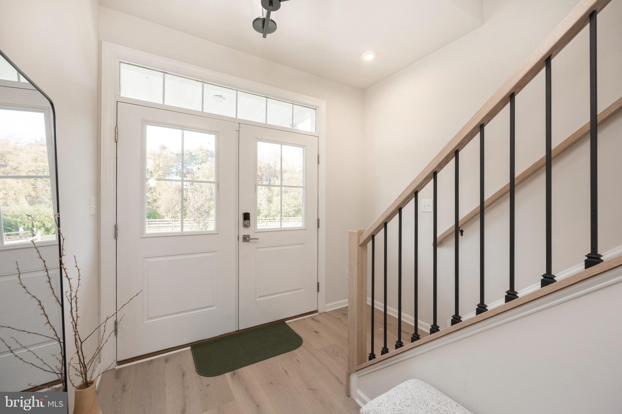 STEELPOINTE - Residential