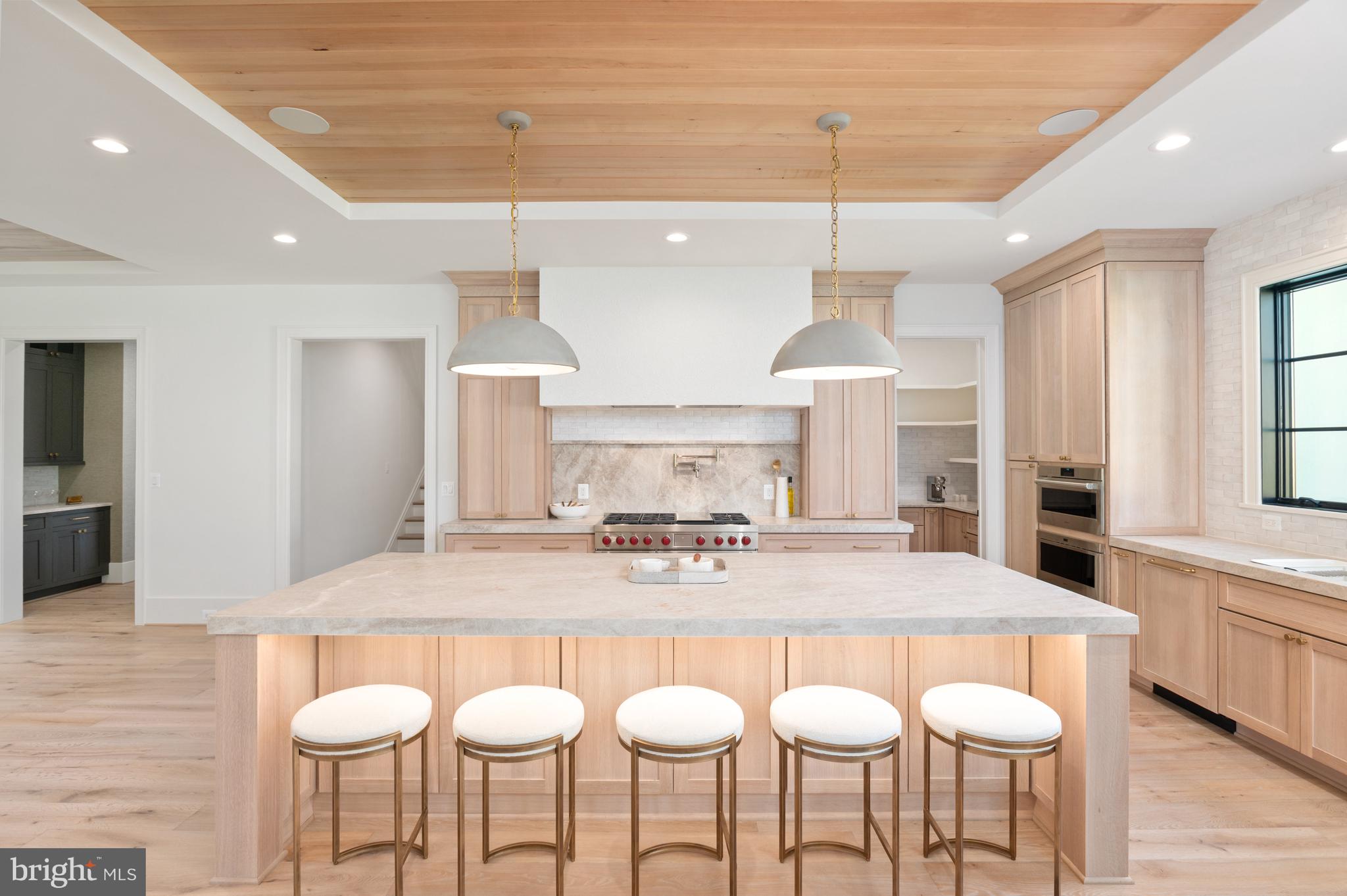 BRIGGS AND HOOPERS - Residential