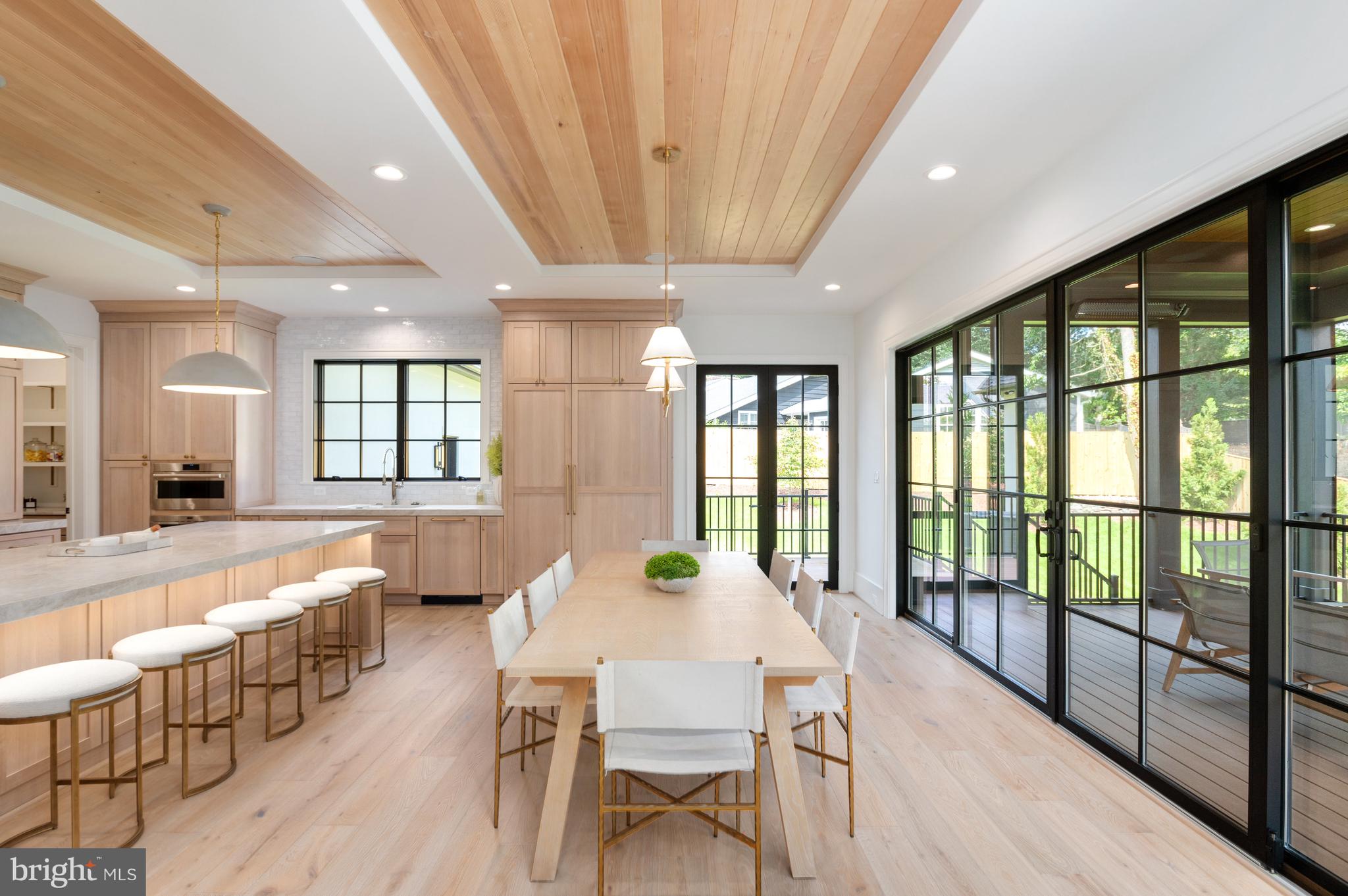 BRIGGS AND HOOPERS - Residential