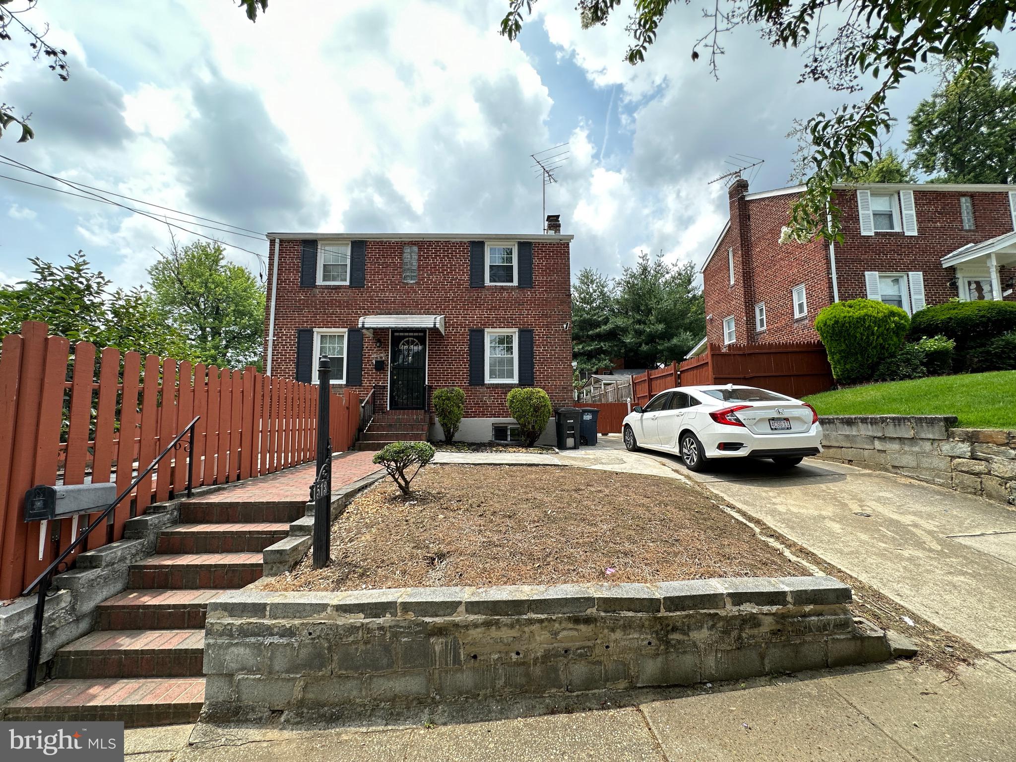 MICHIGAN PARK HILLS - Residential Lease