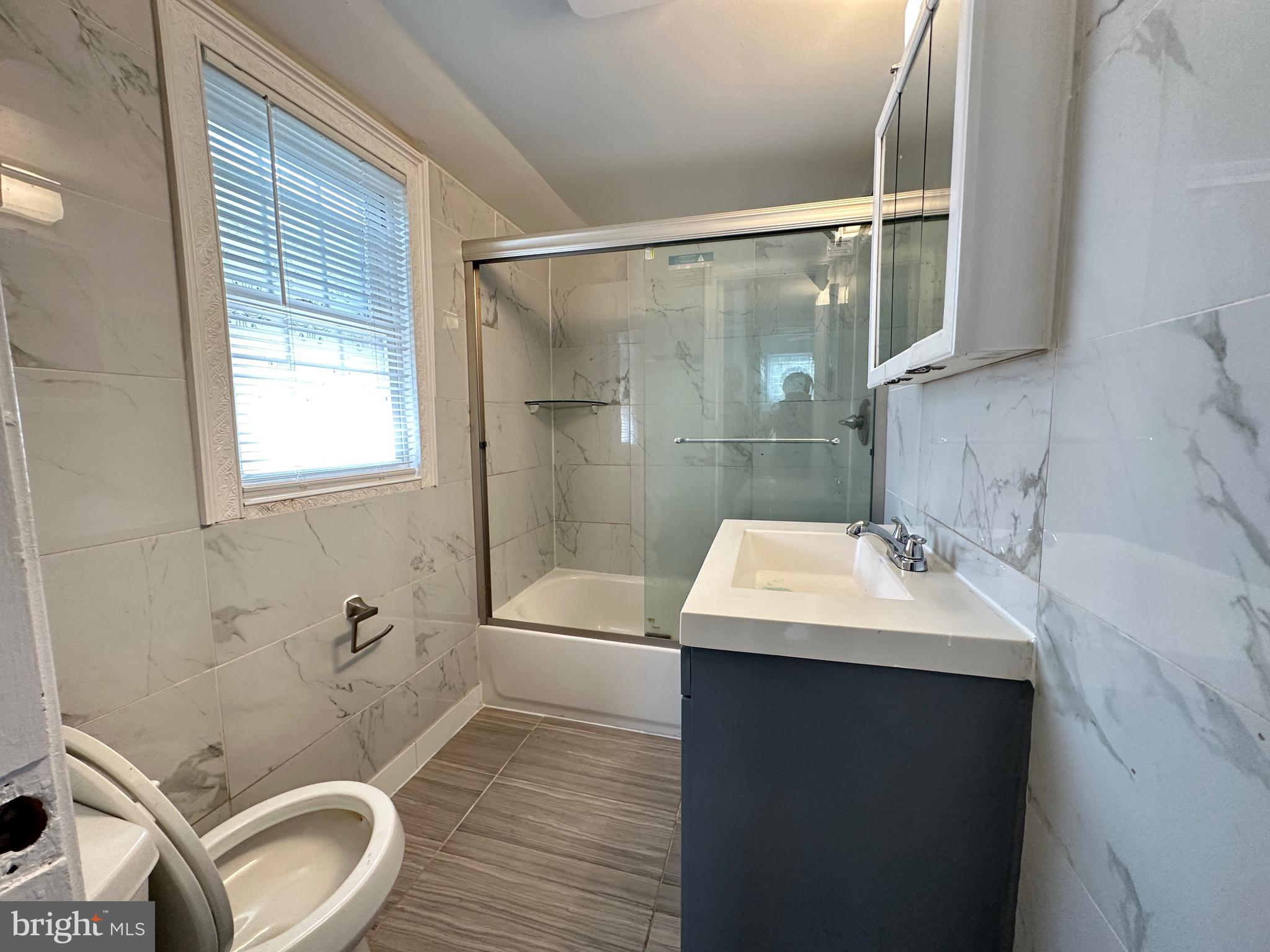 MICHIGAN PARK HILLS - Residential Lease