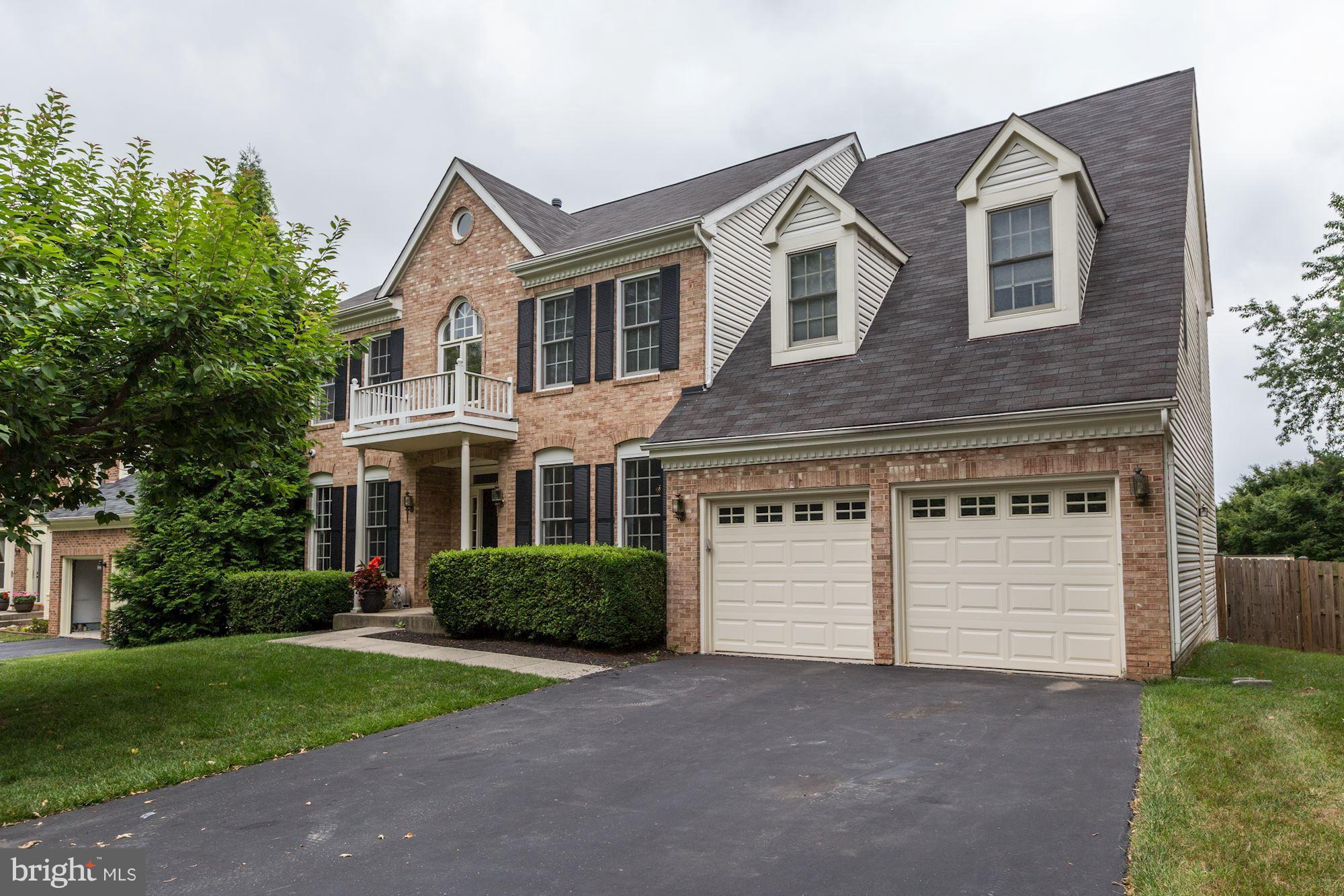 WASHINGTONIAN WOODS - Residential