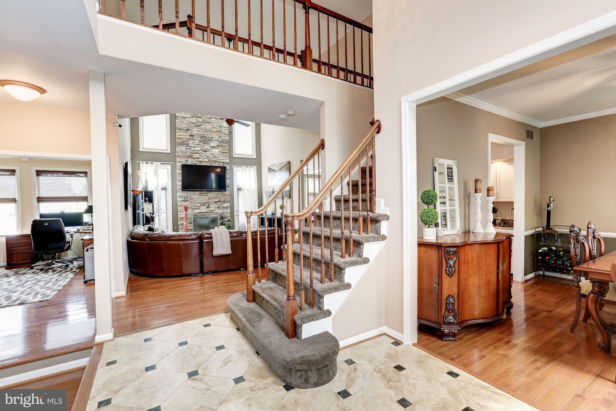 WASHINGTONIAN WOODS - Residential