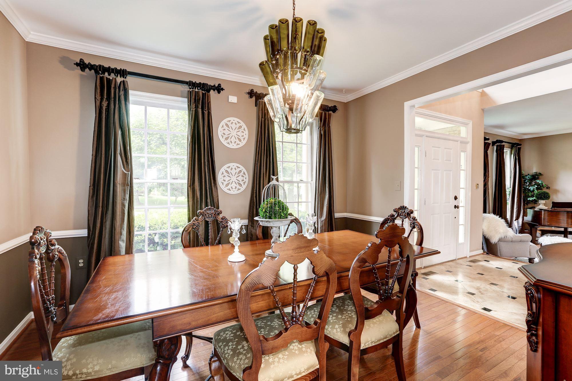 WASHINGTONIAN WOODS - Residential