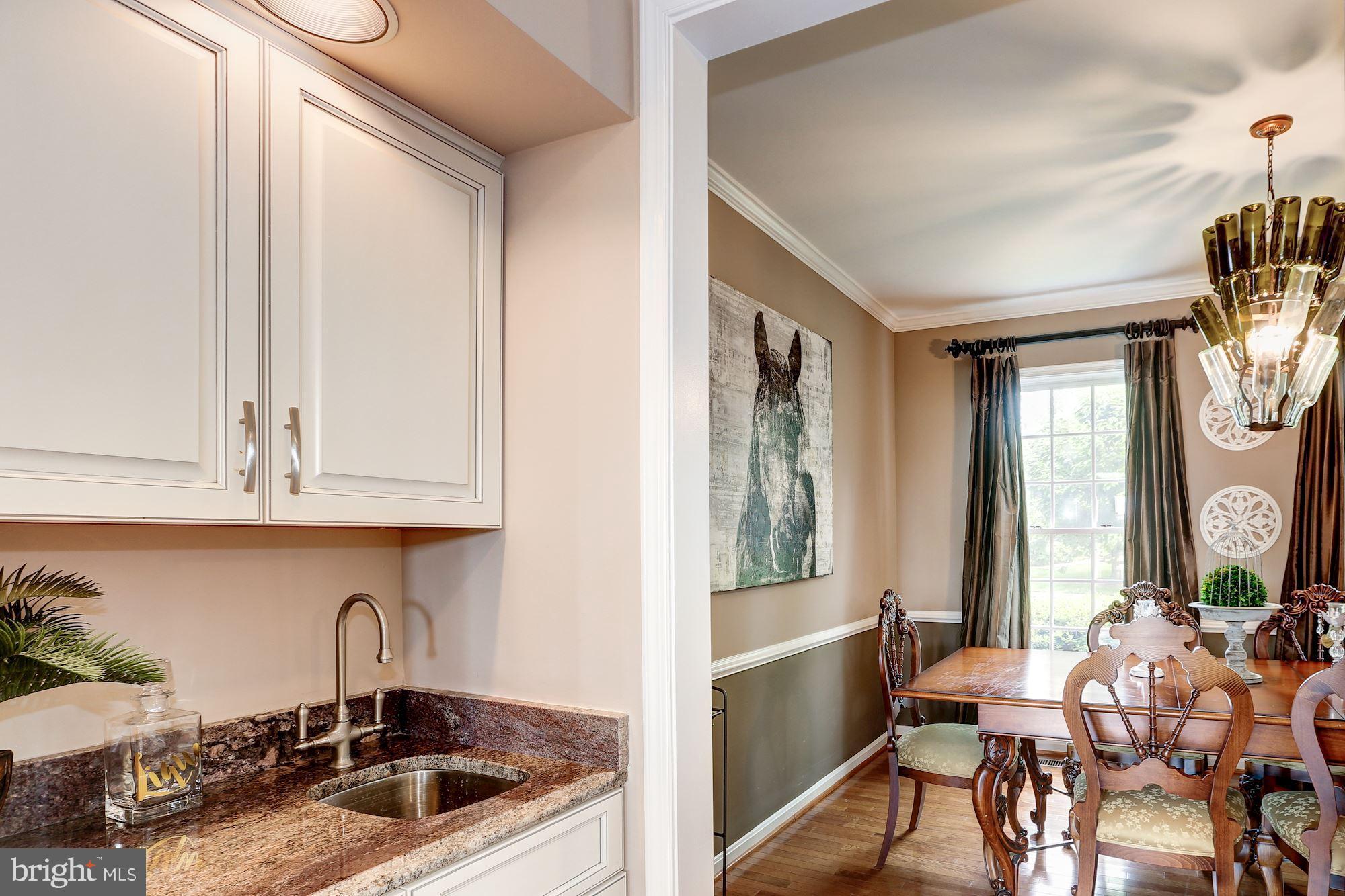 WASHINGTONIAN WOODS - Residential