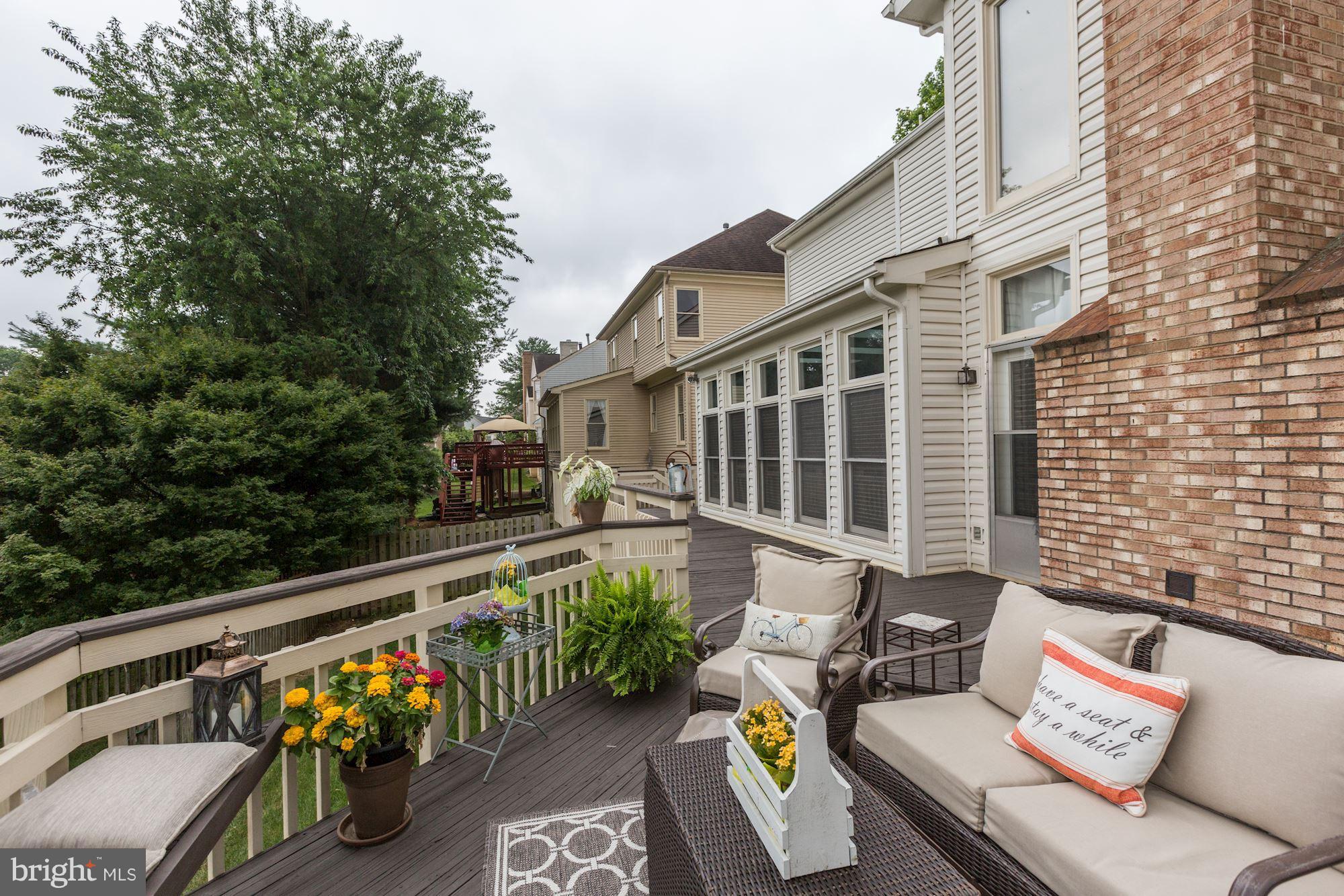 WASHINGTONIAN WOODS - Residential
