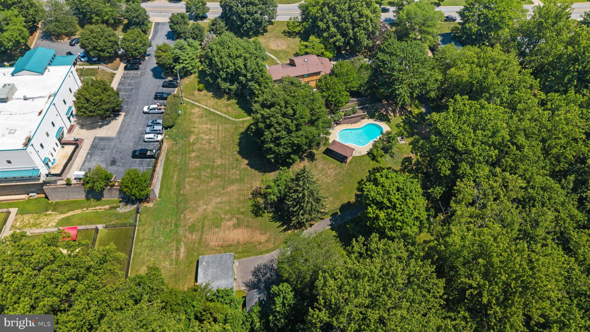 SHELTON - Residential