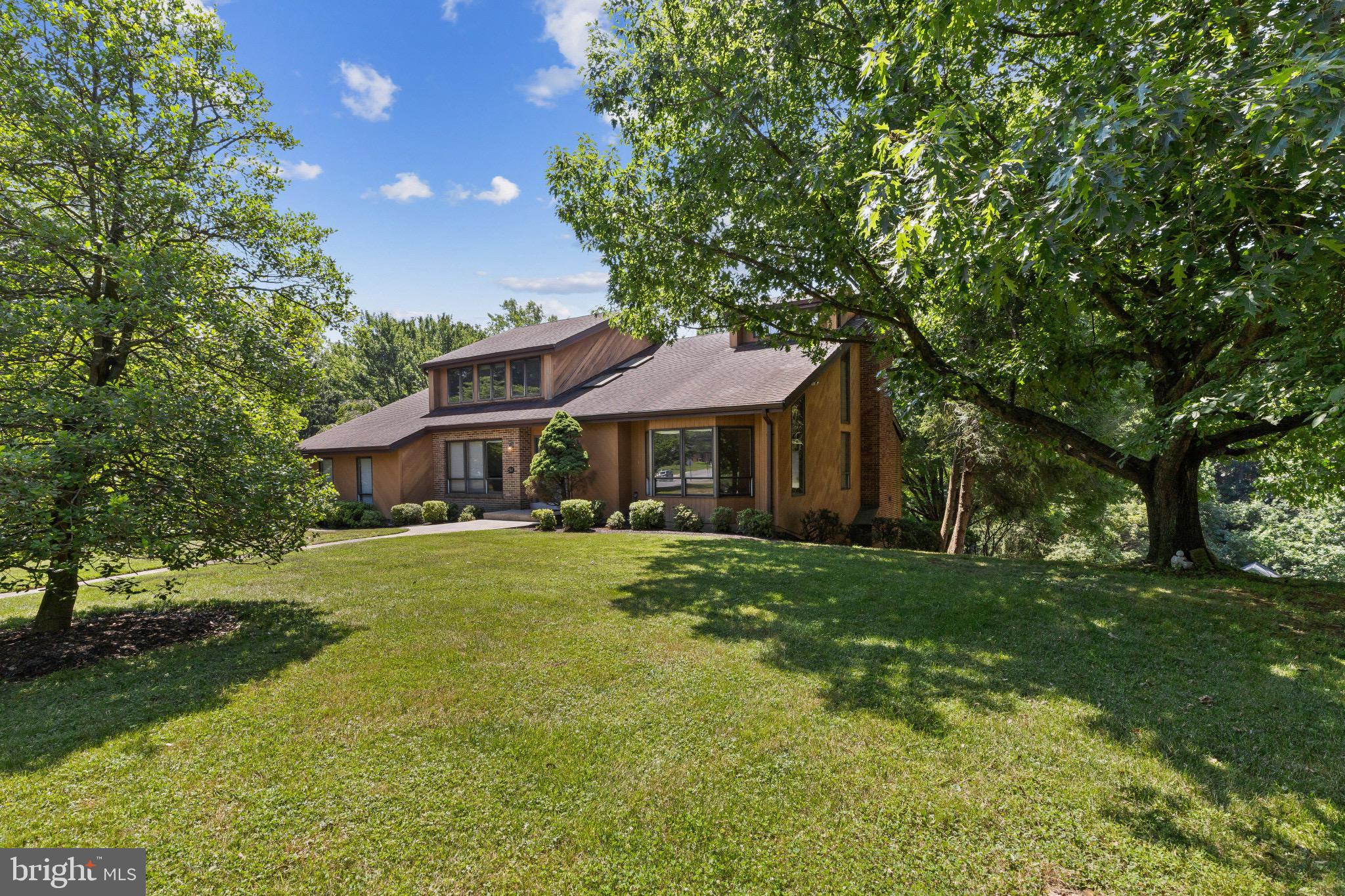 SHELTON - Residential
