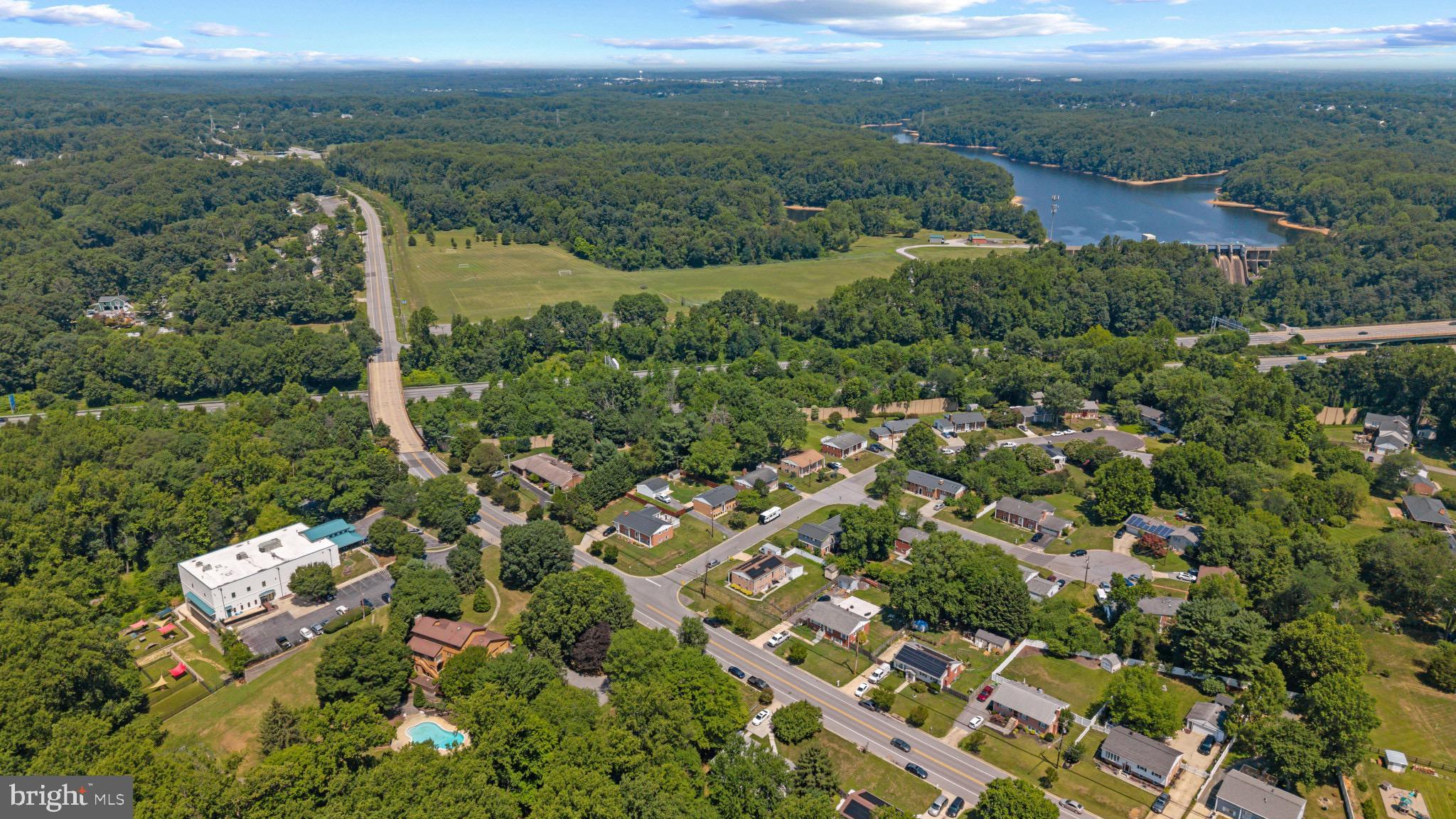 SHELTON - Residential