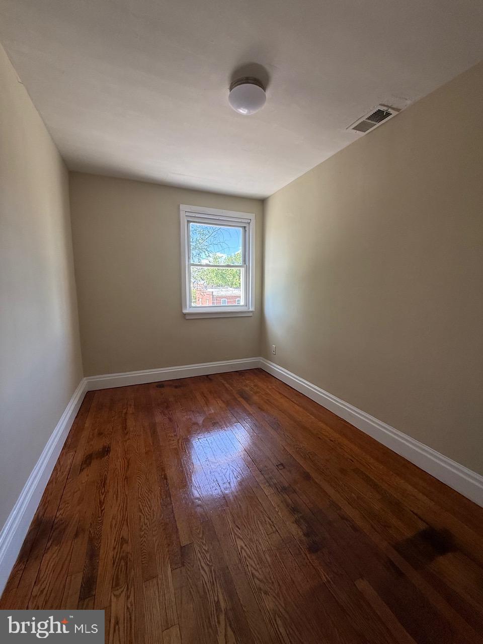 BROOKLYN - Residential