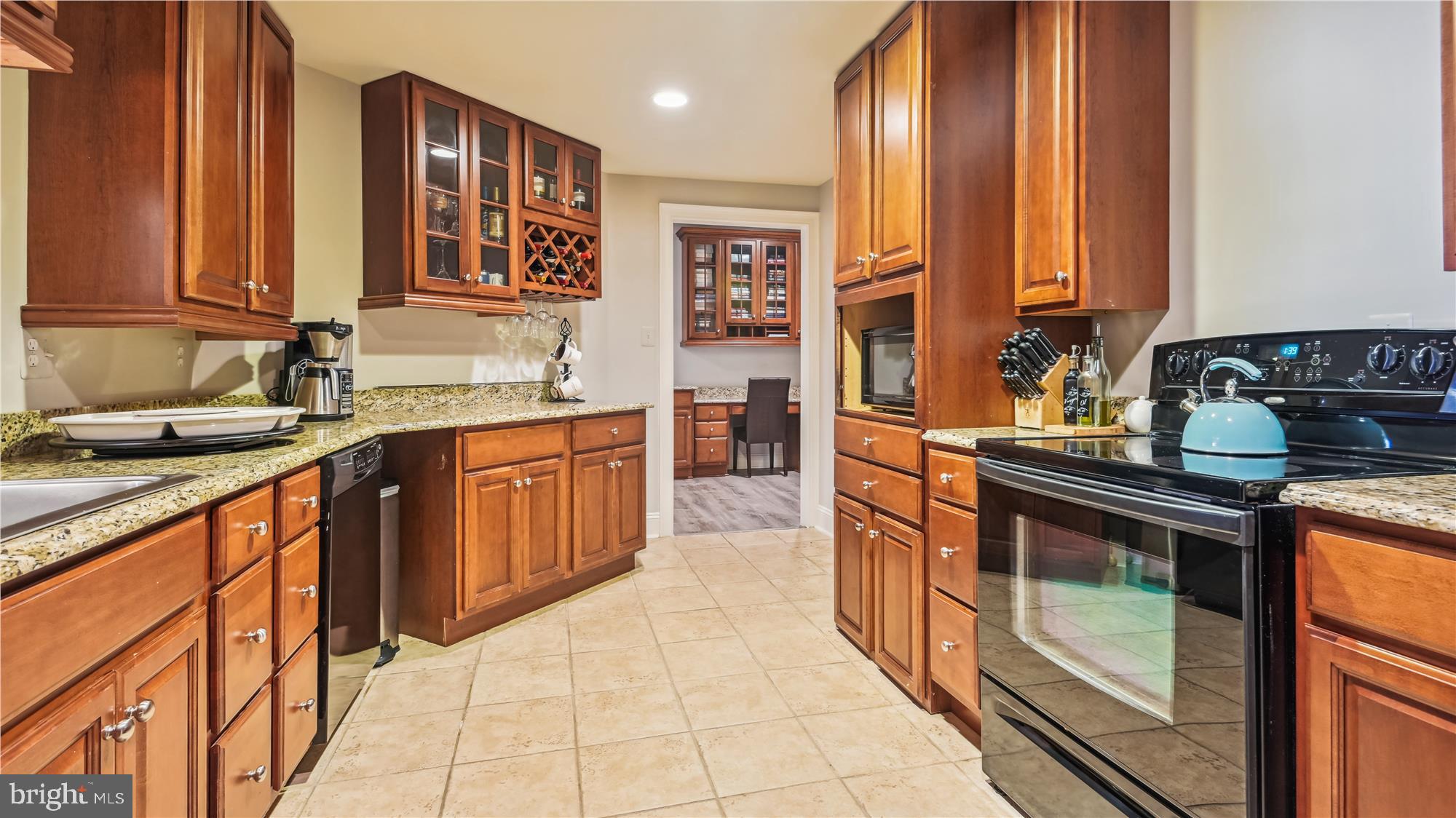 RASPBERRY FALLS - Residential