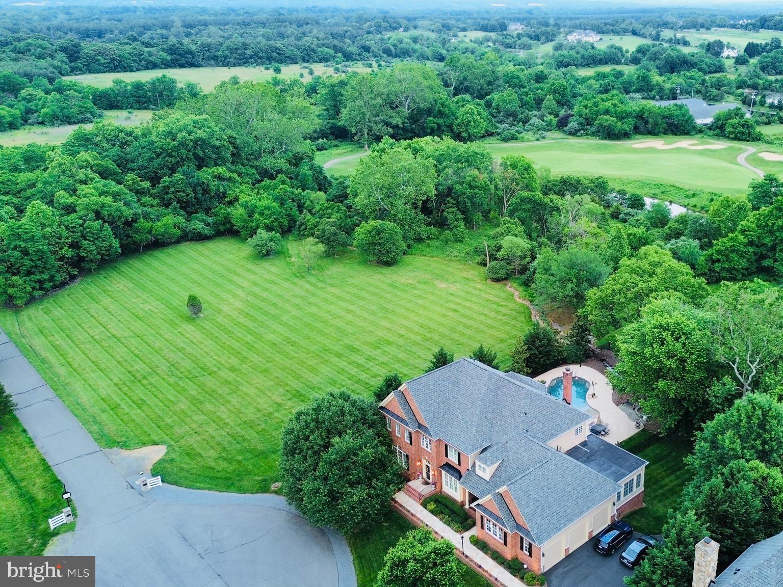 RASPBERRY FALLS - Residential
