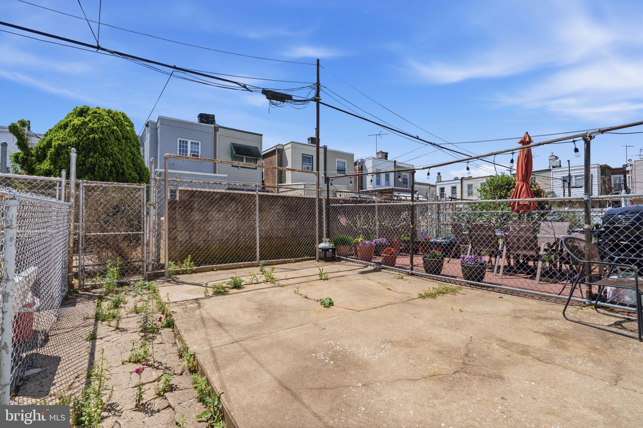 PORT RICHMOND - Residential