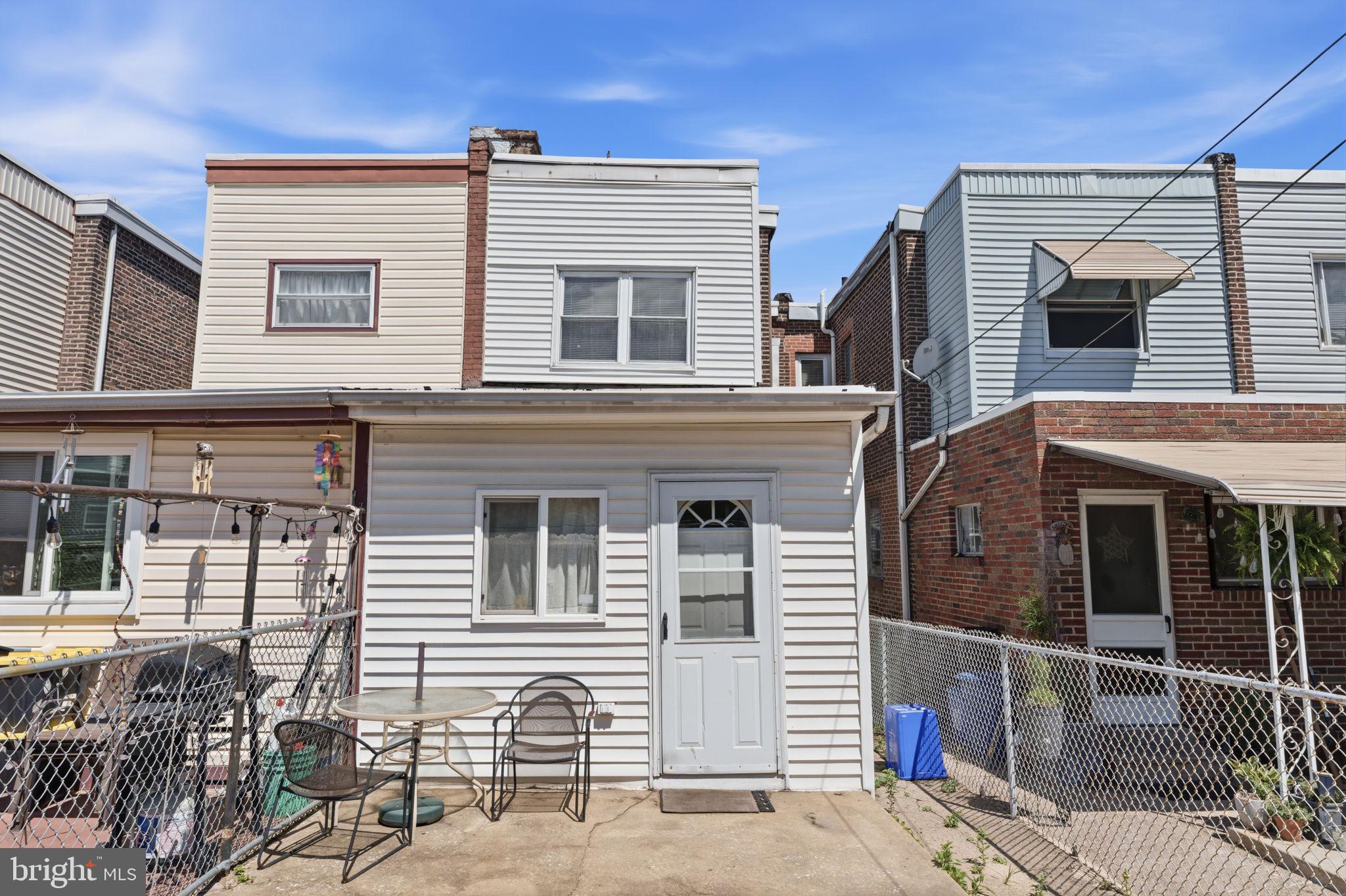PORT RICHMOND - Residential