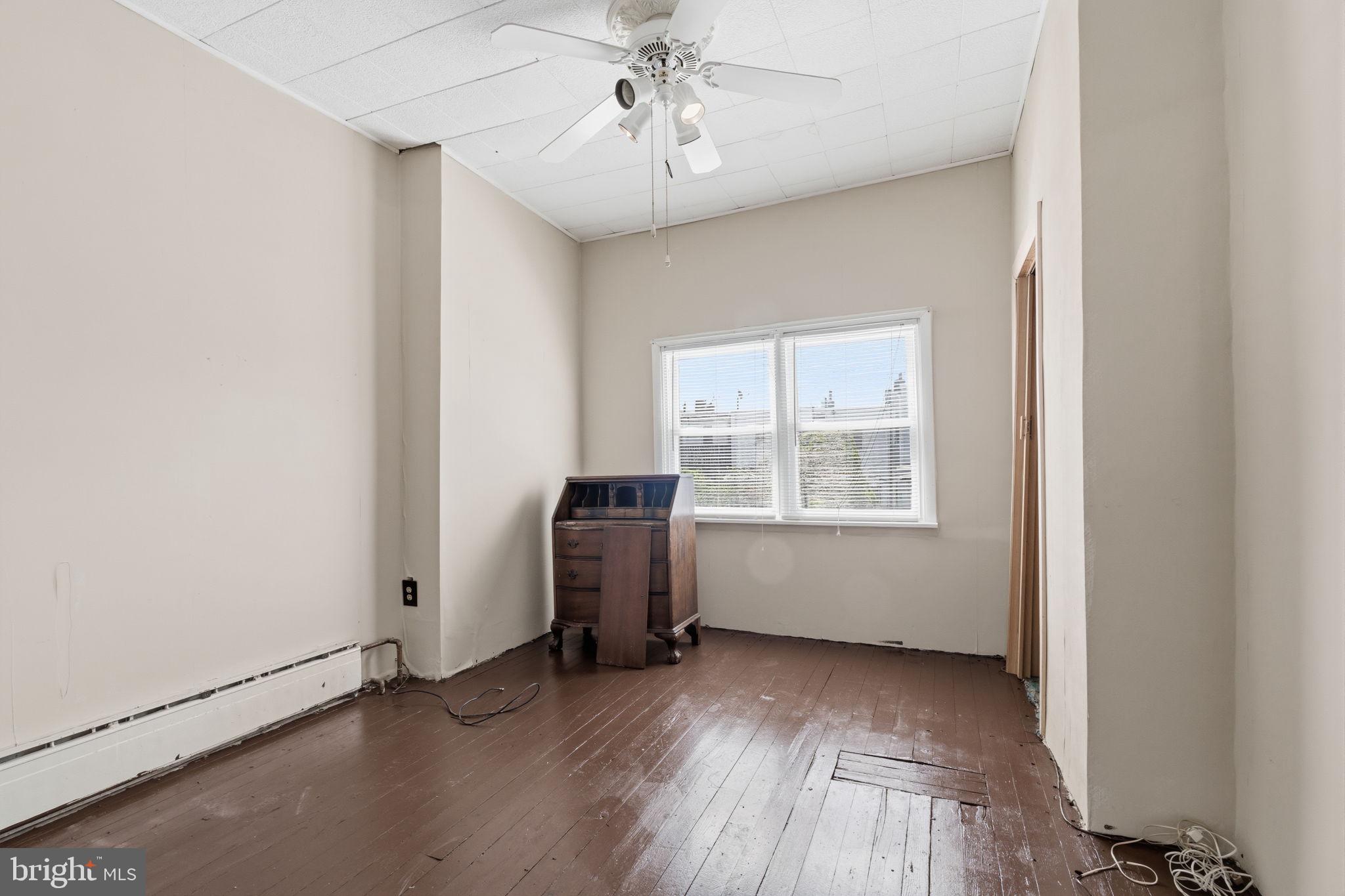 PORT RICHMOND - Residential