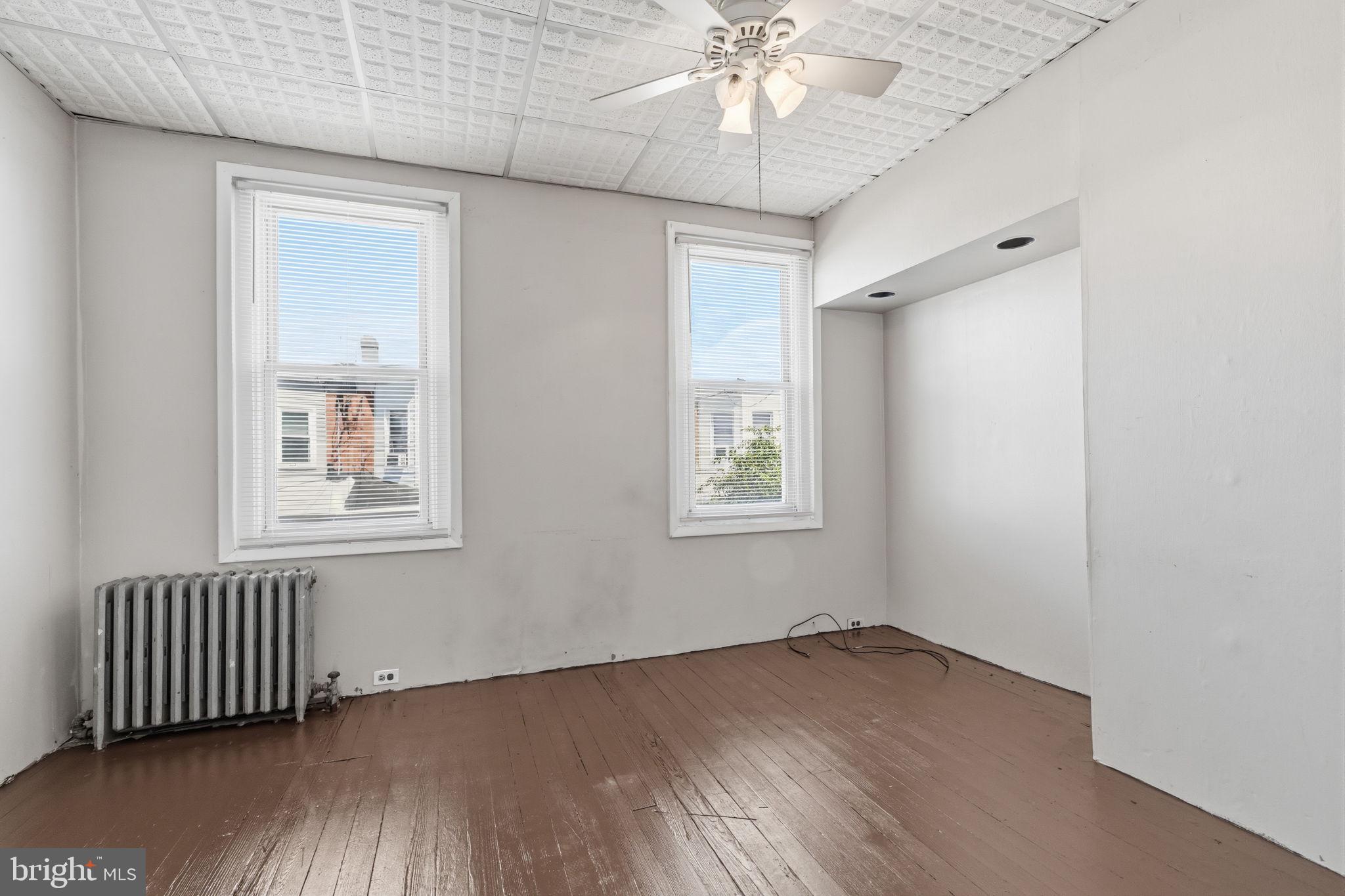 PORT RICHMOND - Residential