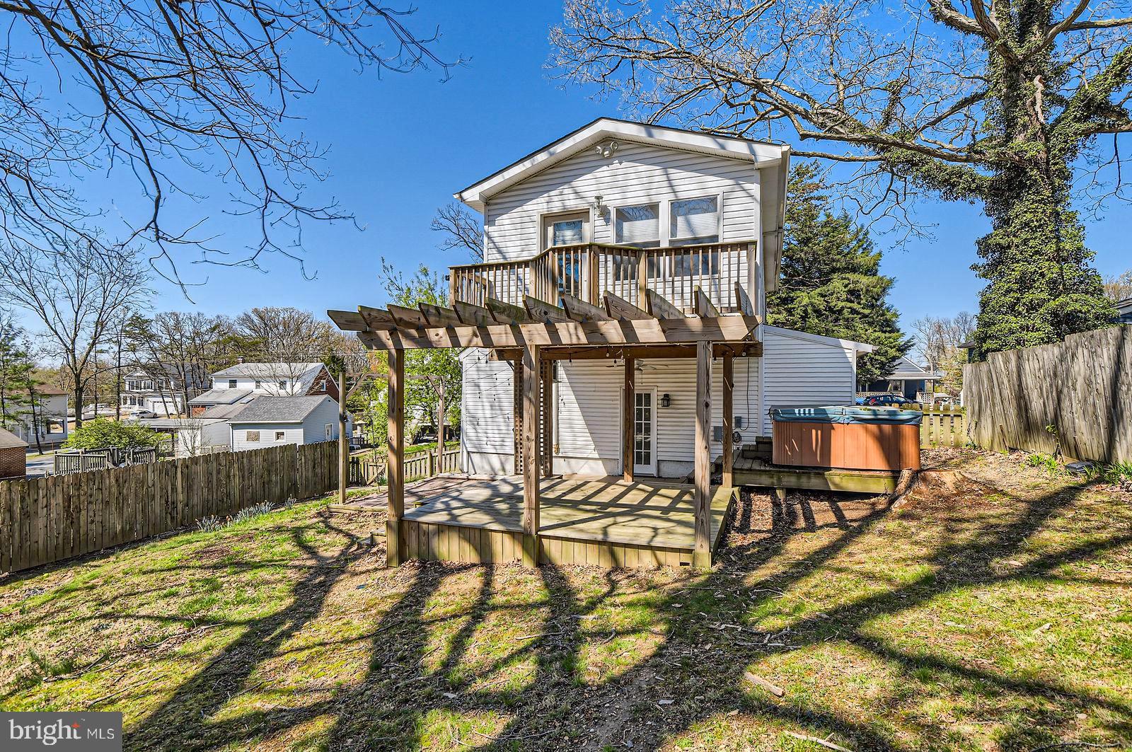 CARNEY GROVE - Residential