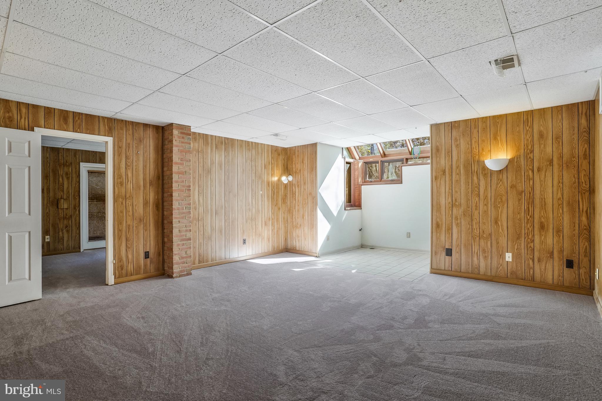 LANGLEY FOREST - Residential