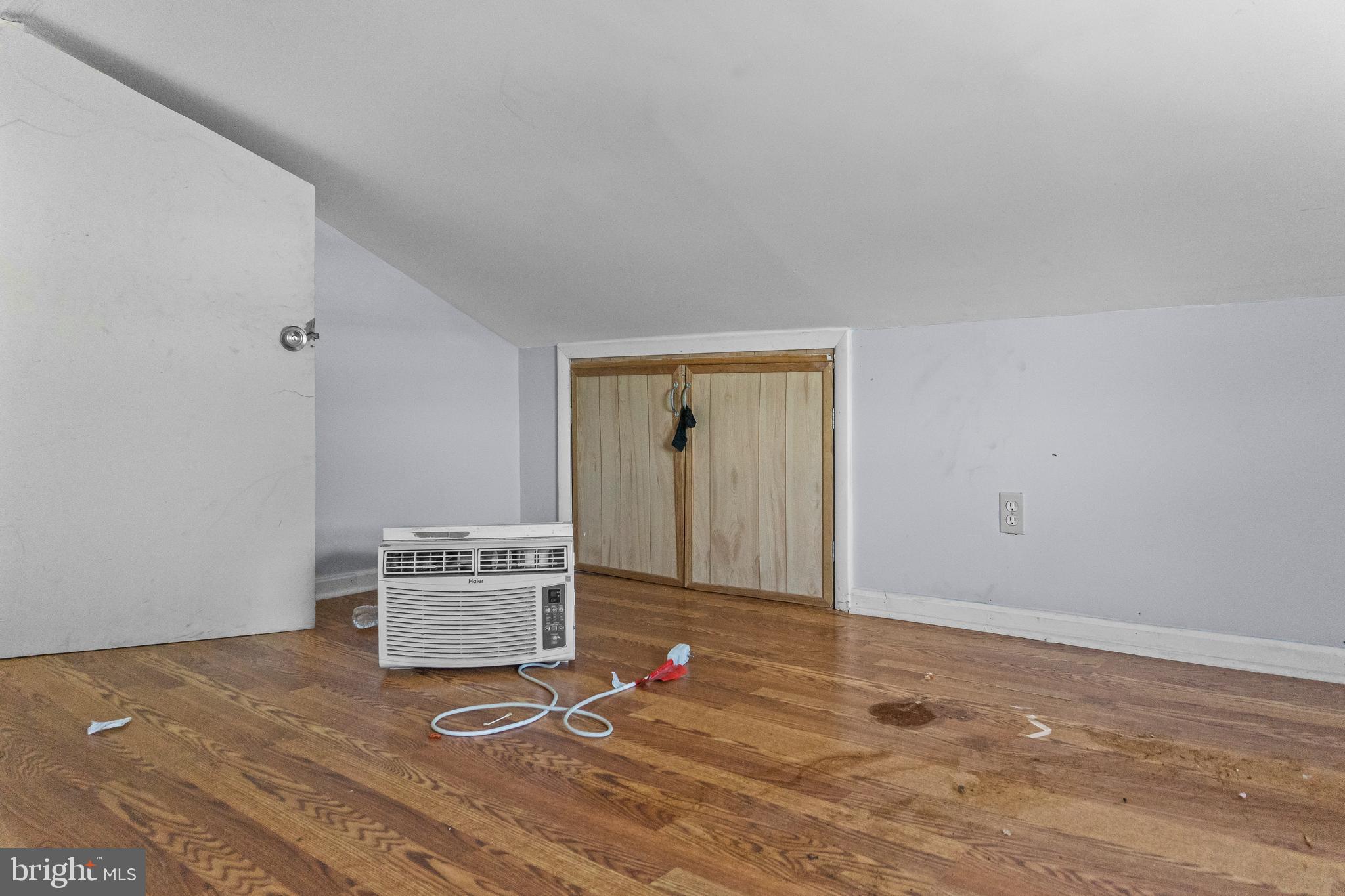 REGULARS - Residential
