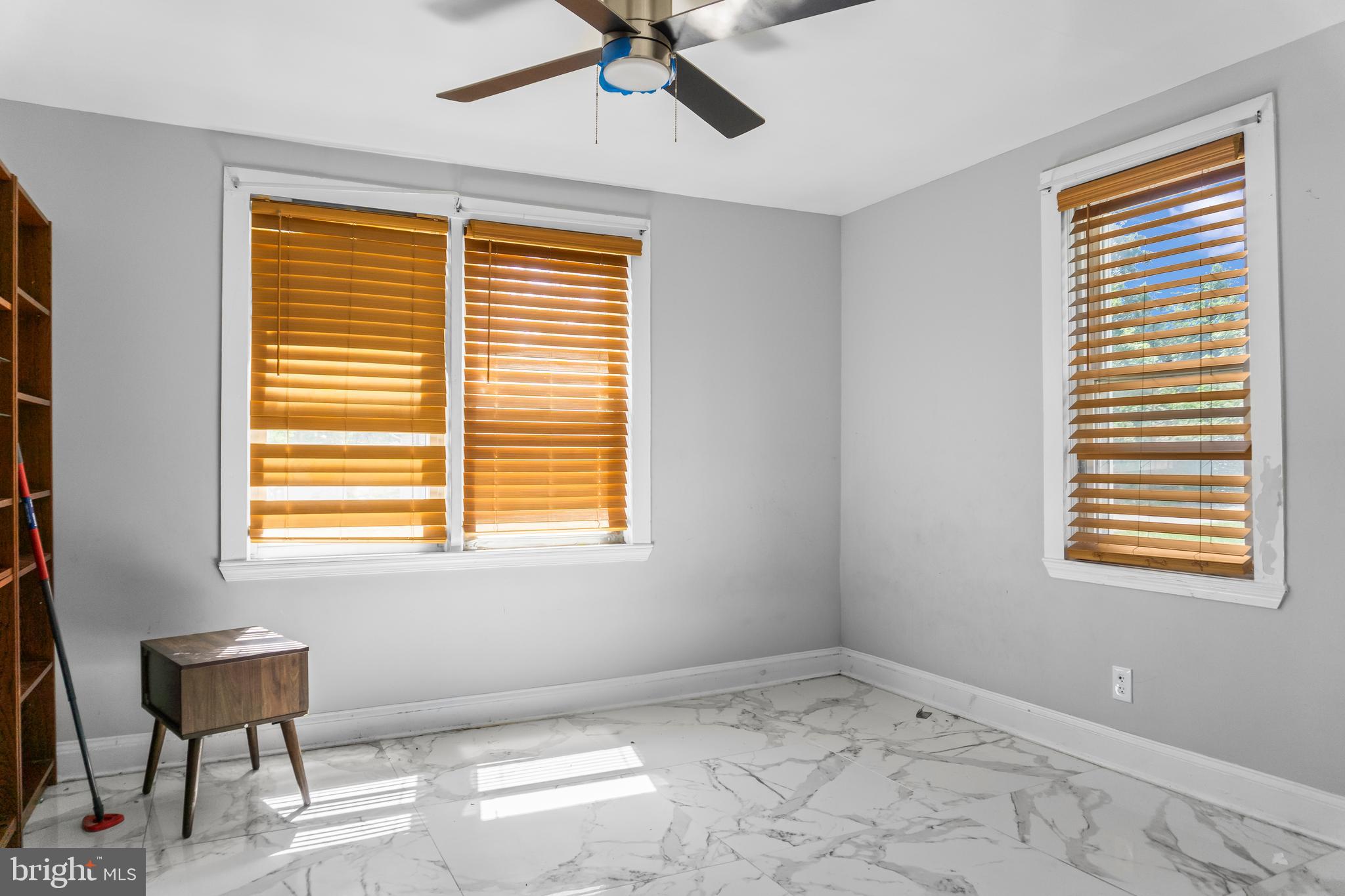 REGULARS - Residential