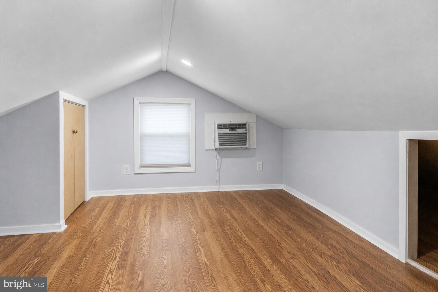 REGULARS - Residential