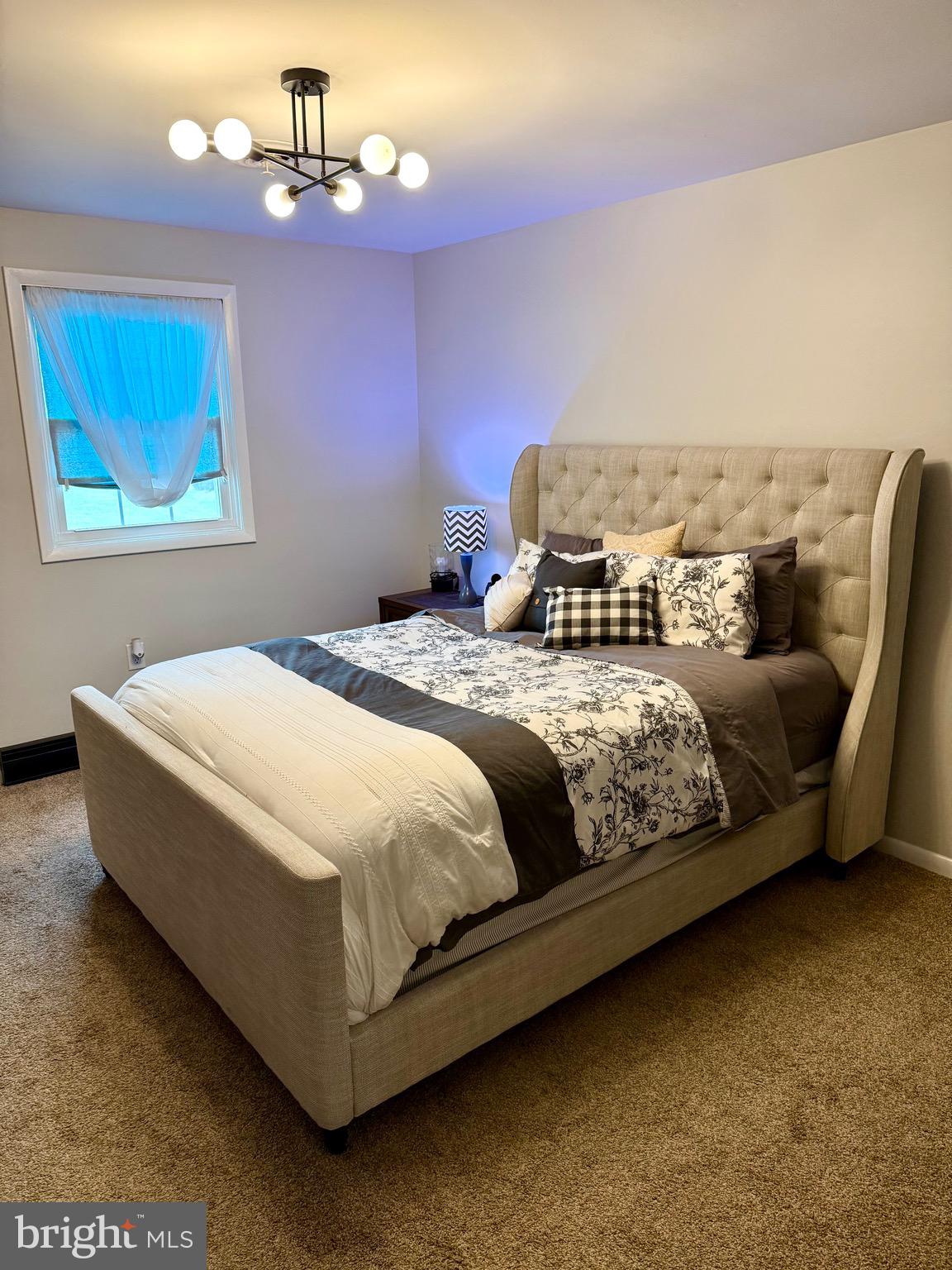 LAURICH ESTATES - Residential