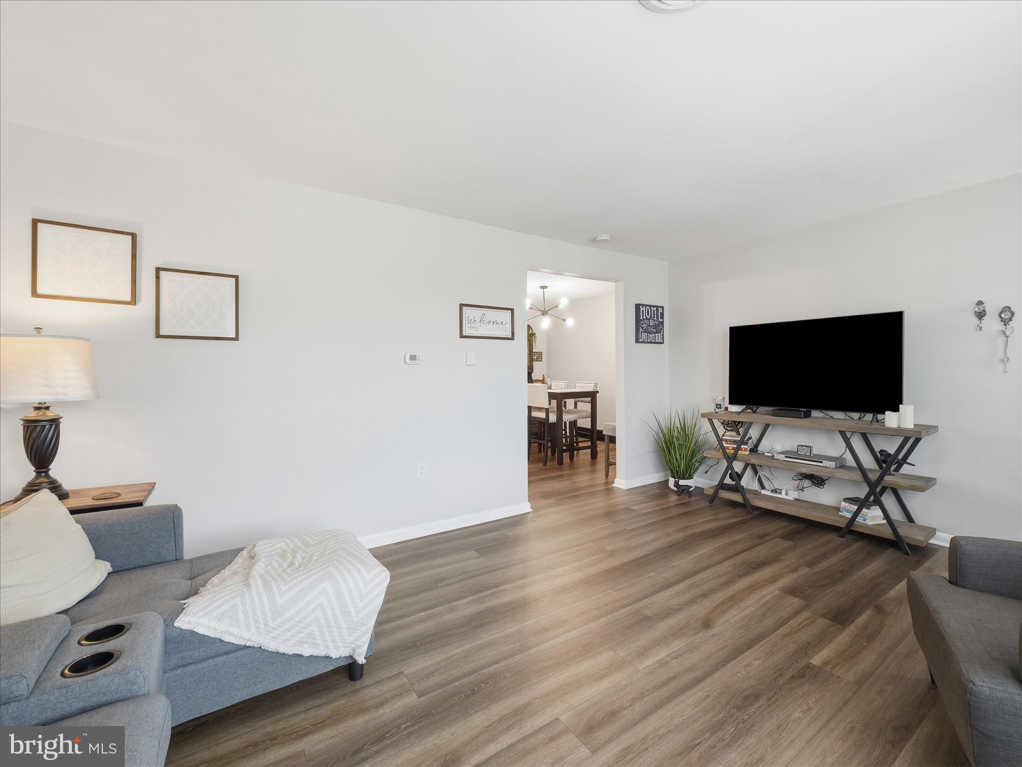 LAURICH ESTATES - Residential