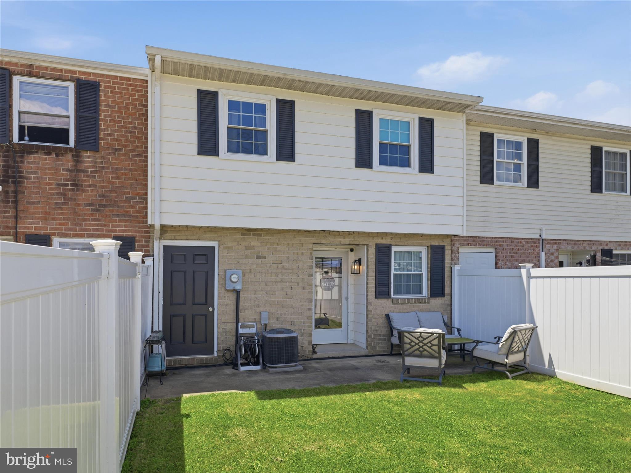 LAURICH ESTATES - Residential