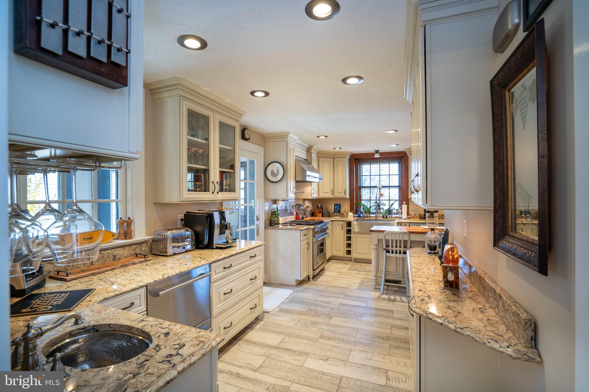 WYNDHAM HILLS - Residential