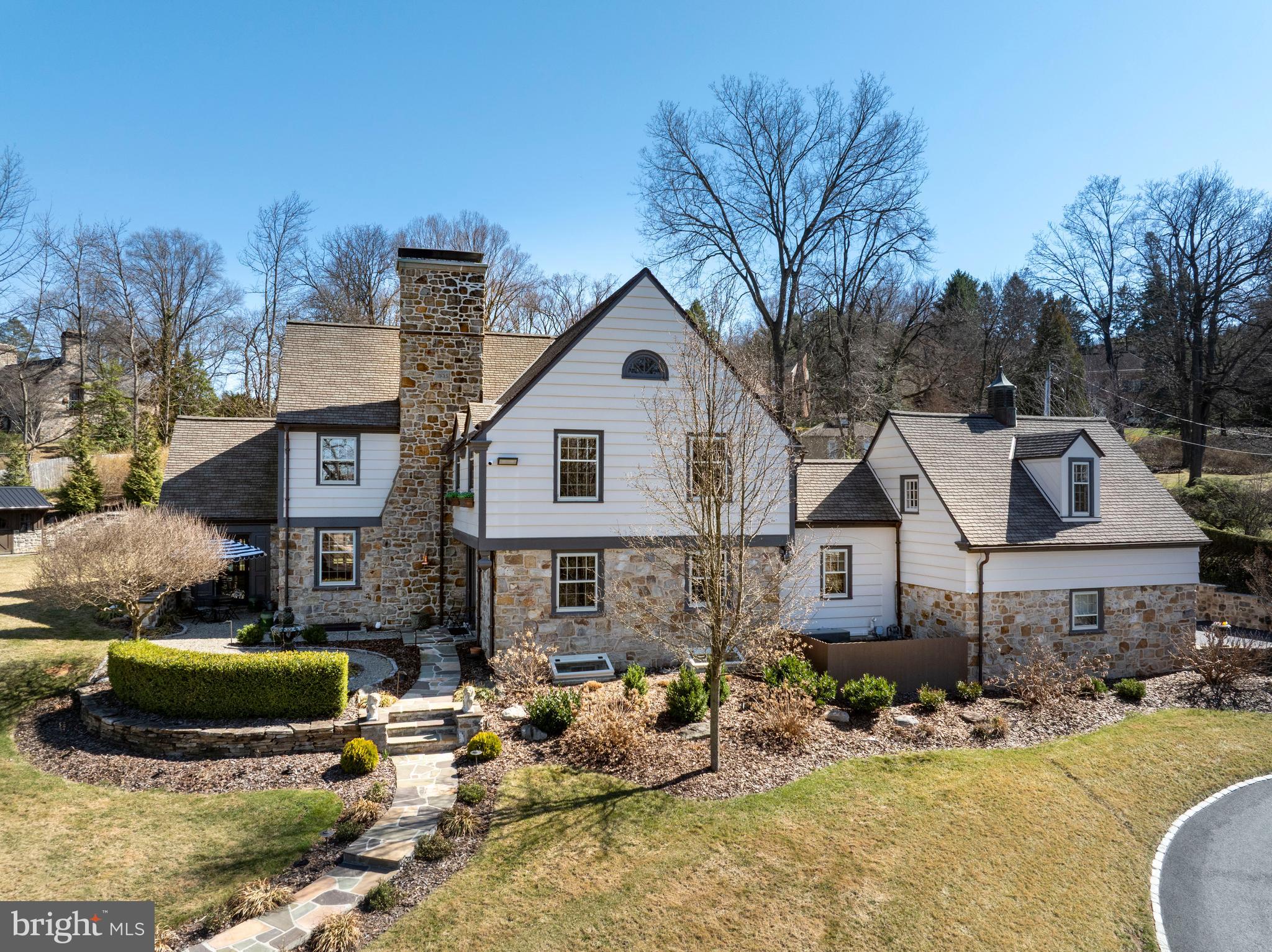 WYNDHAM HILLS - Residential