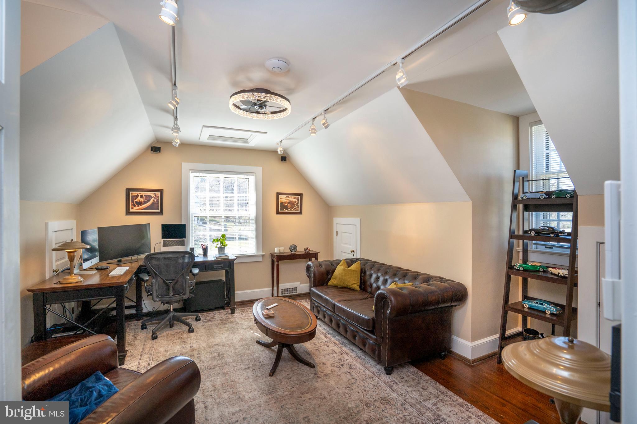 WYNDHAM HILLS - Residential
