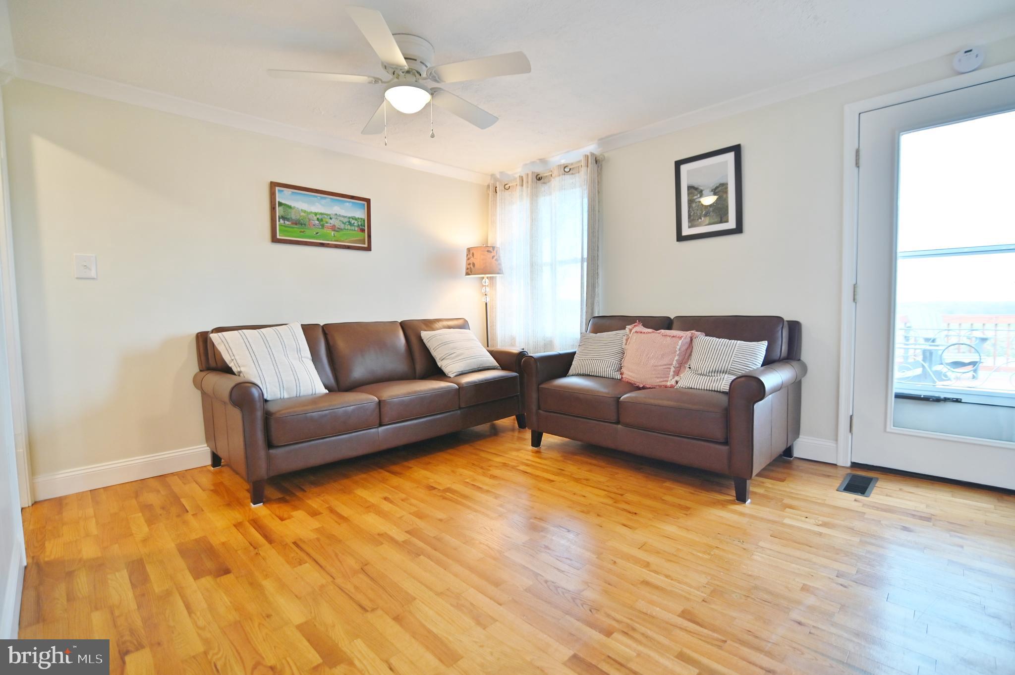 LONG MEADOWS - Residential
