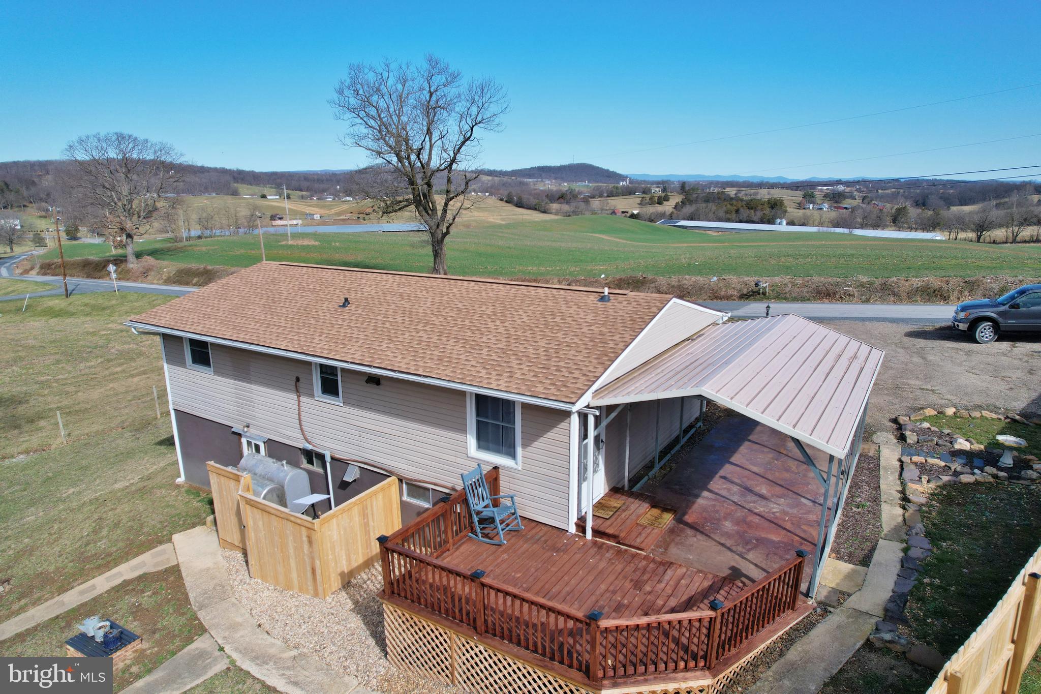LONG MEADOWS - Residential
