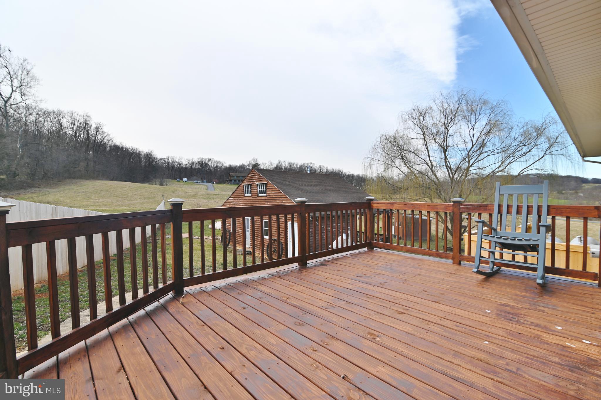 LONG MEADOWS - Residential