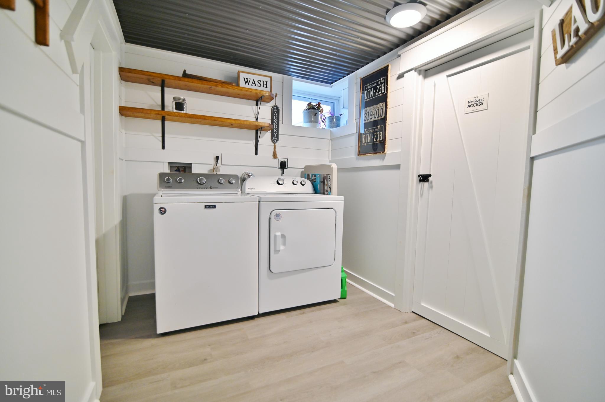 LONG MEADOWS - Residential