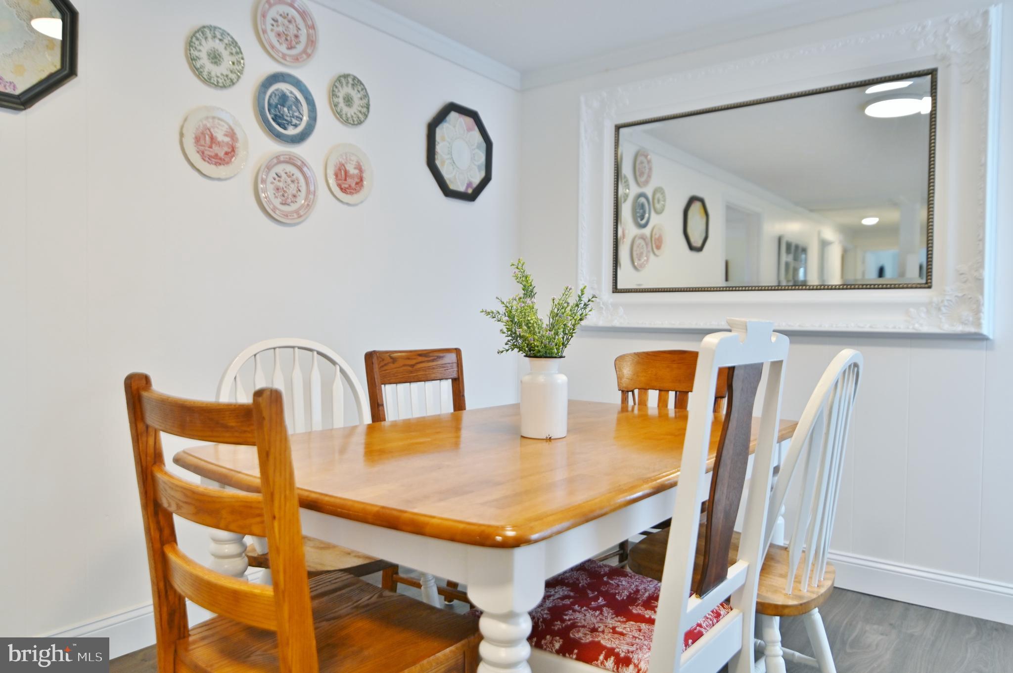 LONG MEADOWS - Residential