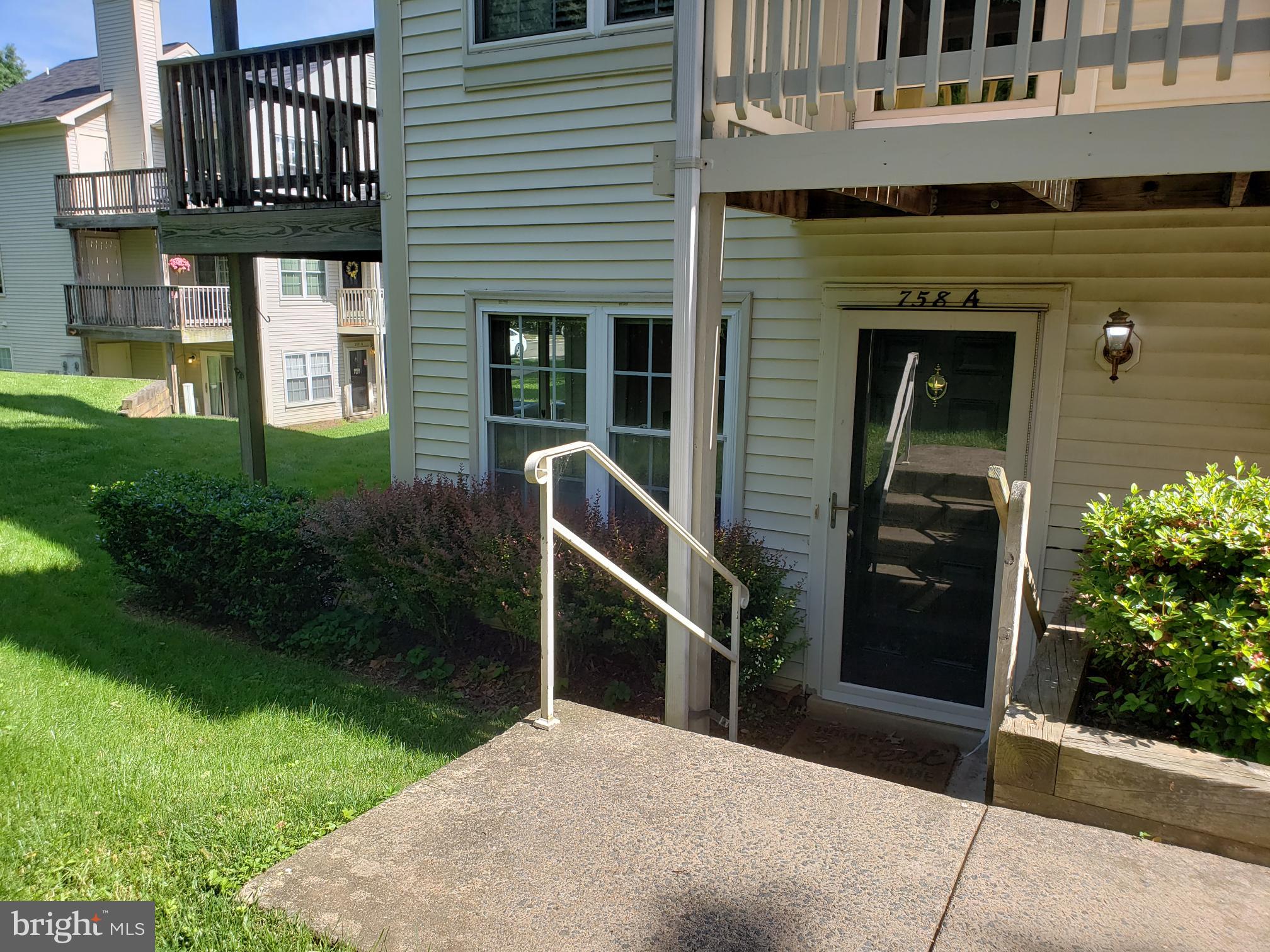 CEDARS OF WARRENTON - Residential Lease