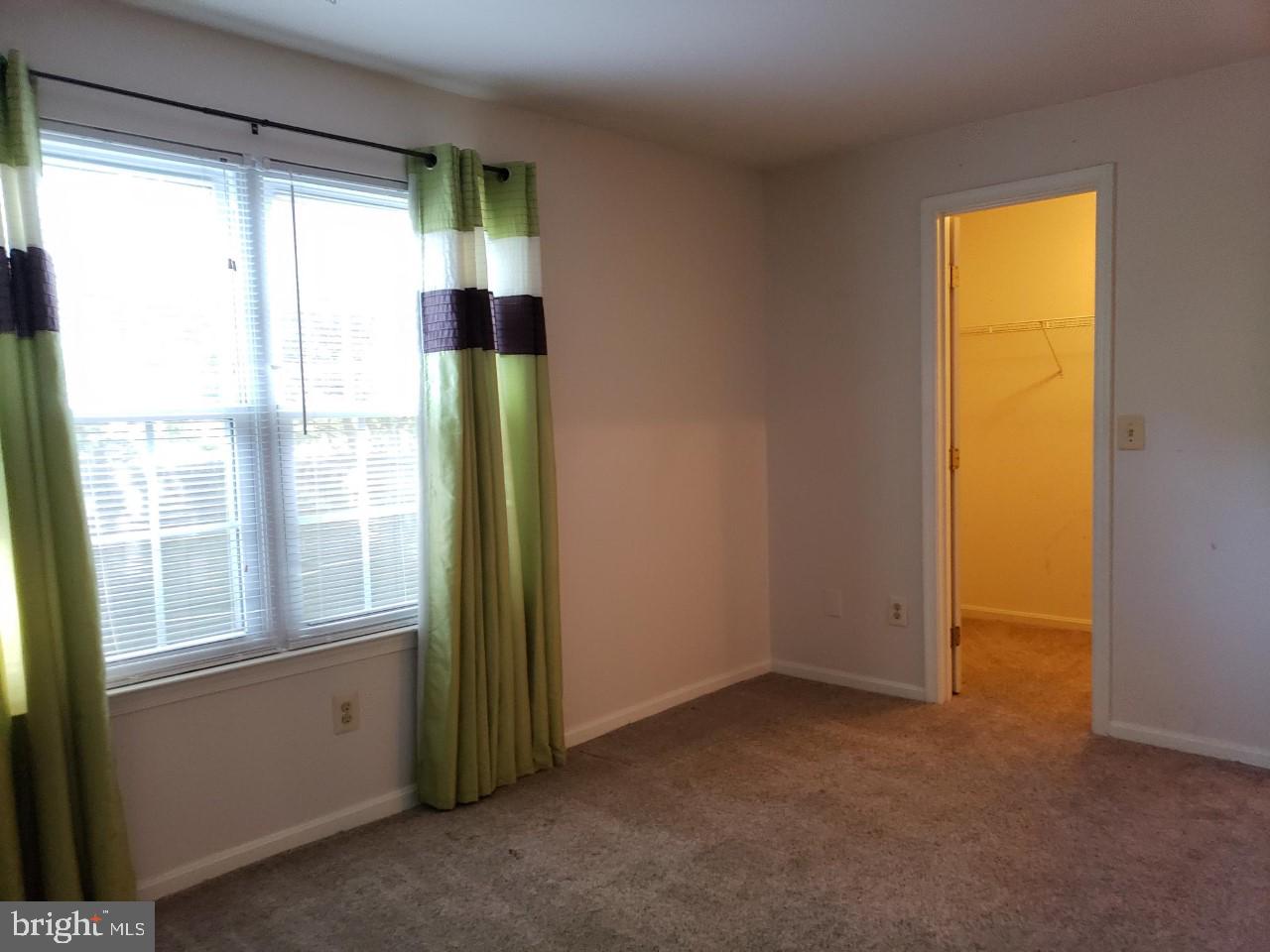 CEDARS OF WARRENTON - Residential Lease
