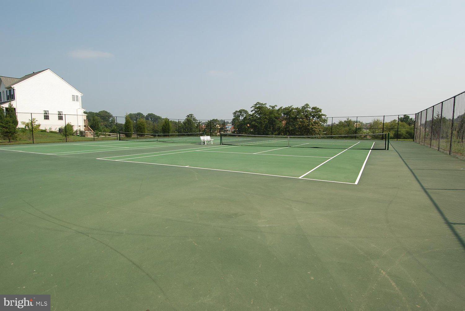 THE VILLAGES OF URBANA GREENSPRING - Residential